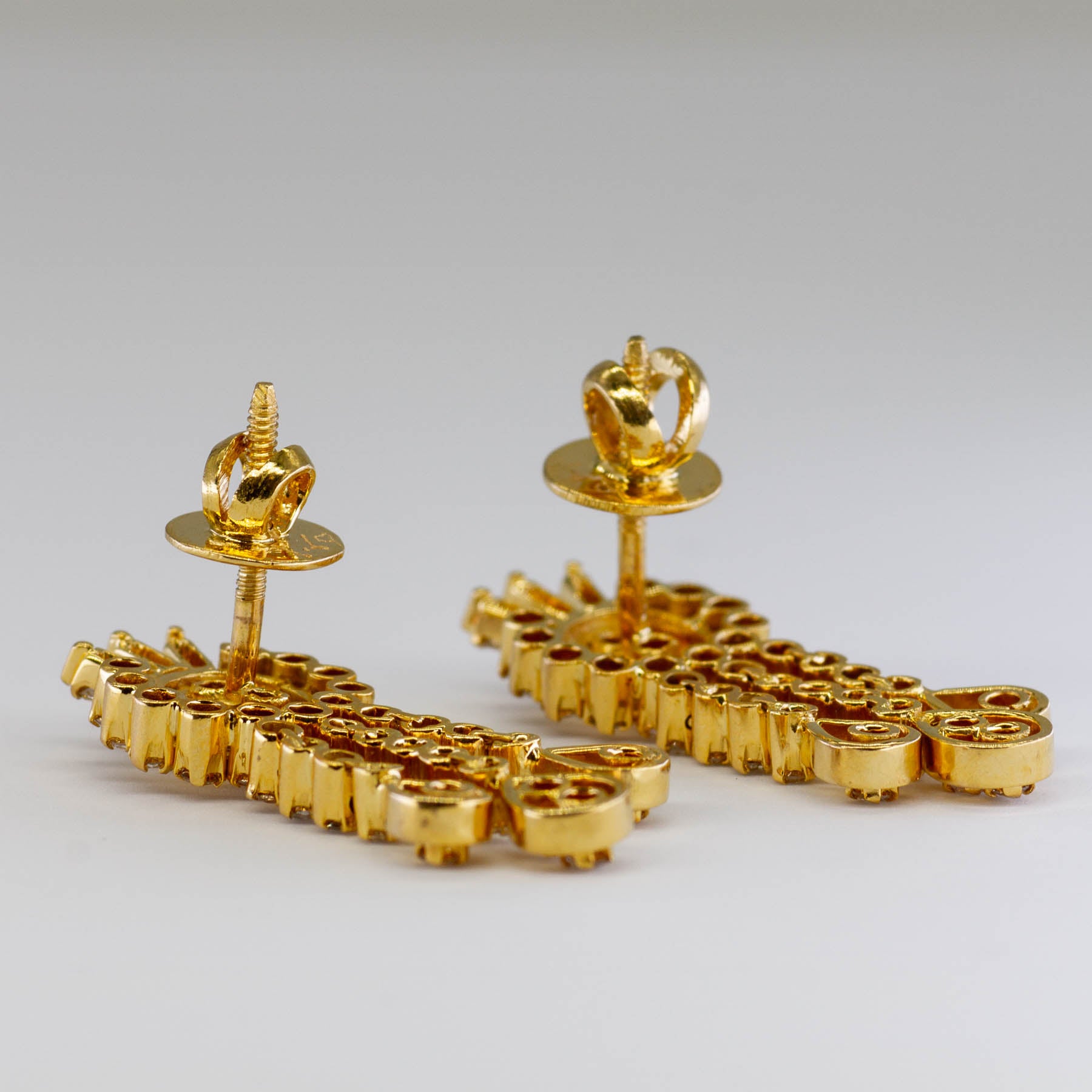 Boucles d'oreilles pendantes multi-diamants | 1,69 ct au total |