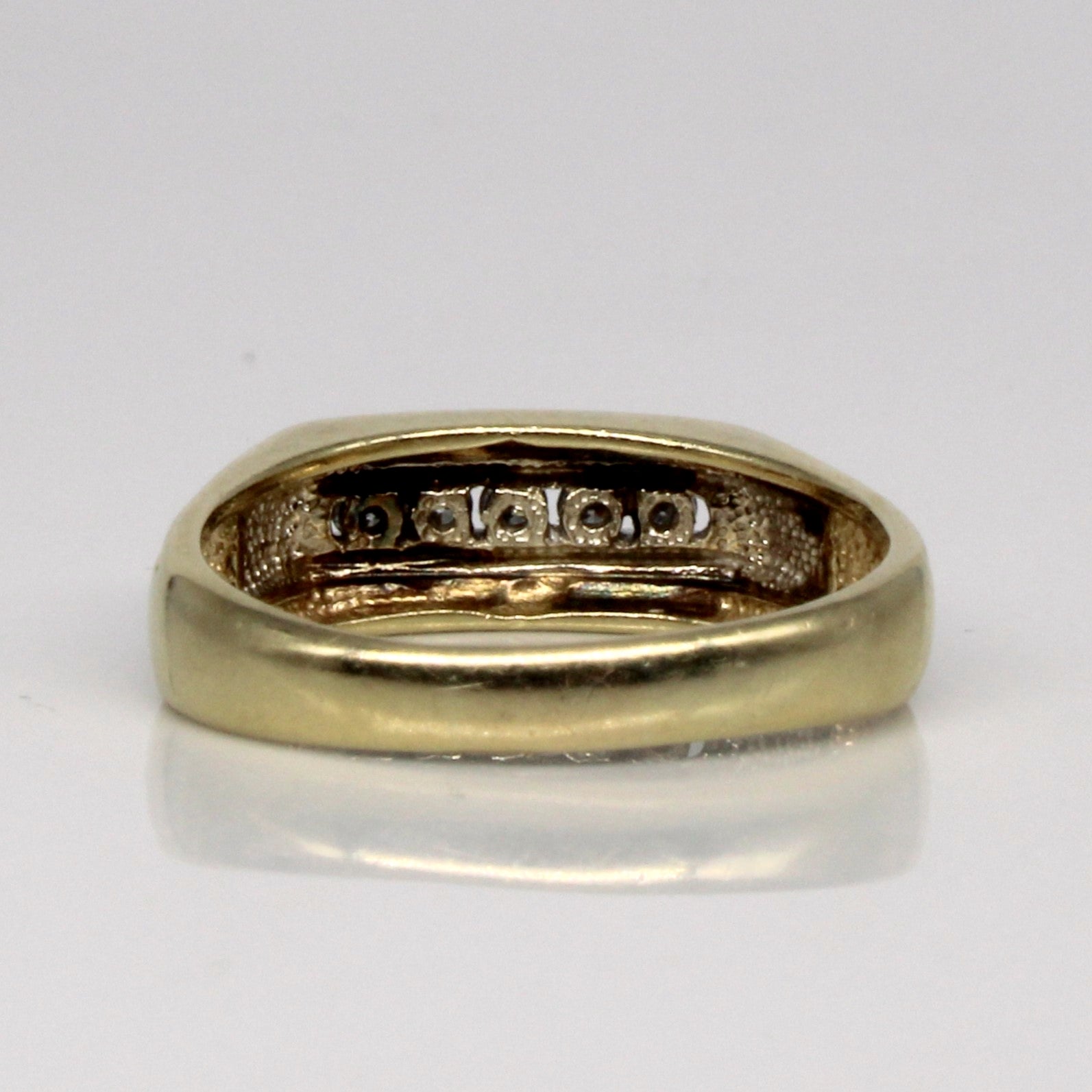 Channel Set Diamond Band | 0.15ctw | SZ 7.5 |