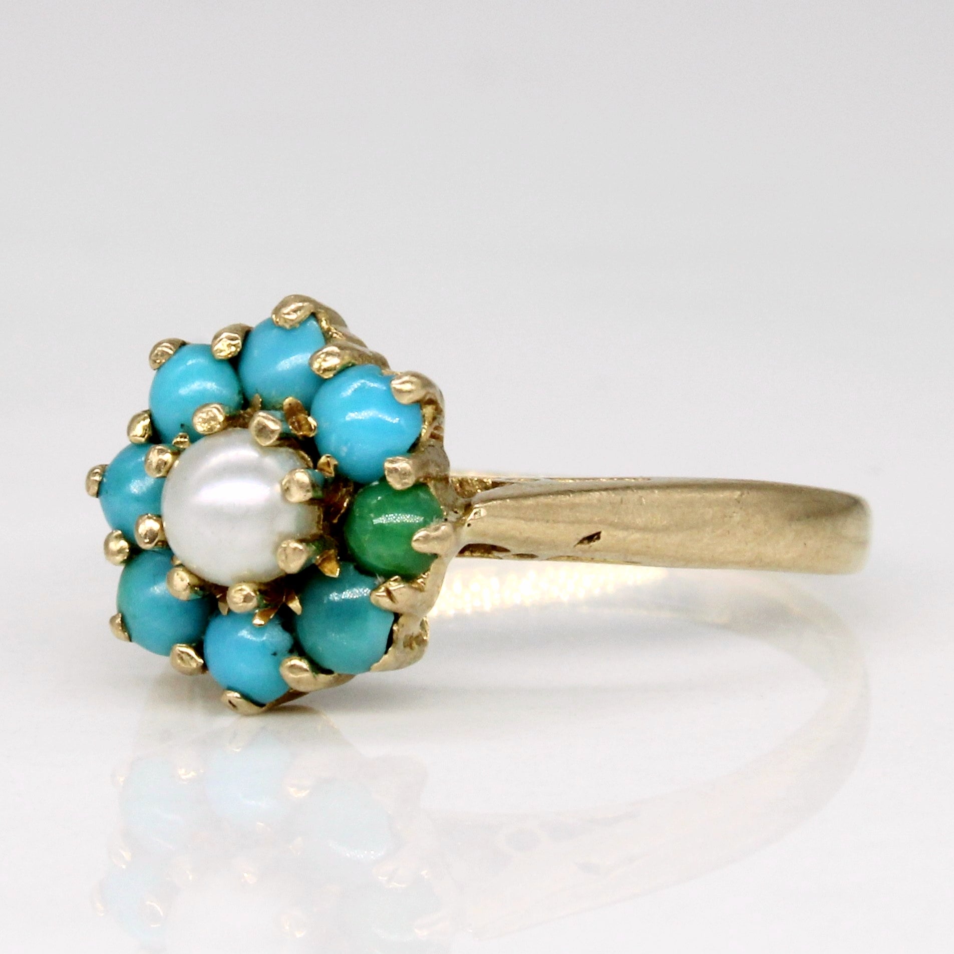 1969 London Turquoise & Pearl Cocktail Ring | 0.25ctw | SZ 5 |