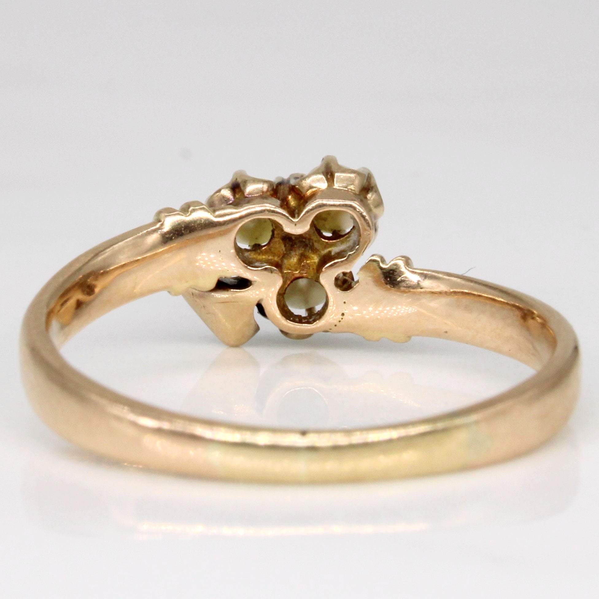 Vintage Pearl & Diamond Ring | 0.01ct | SZ 7.75 |