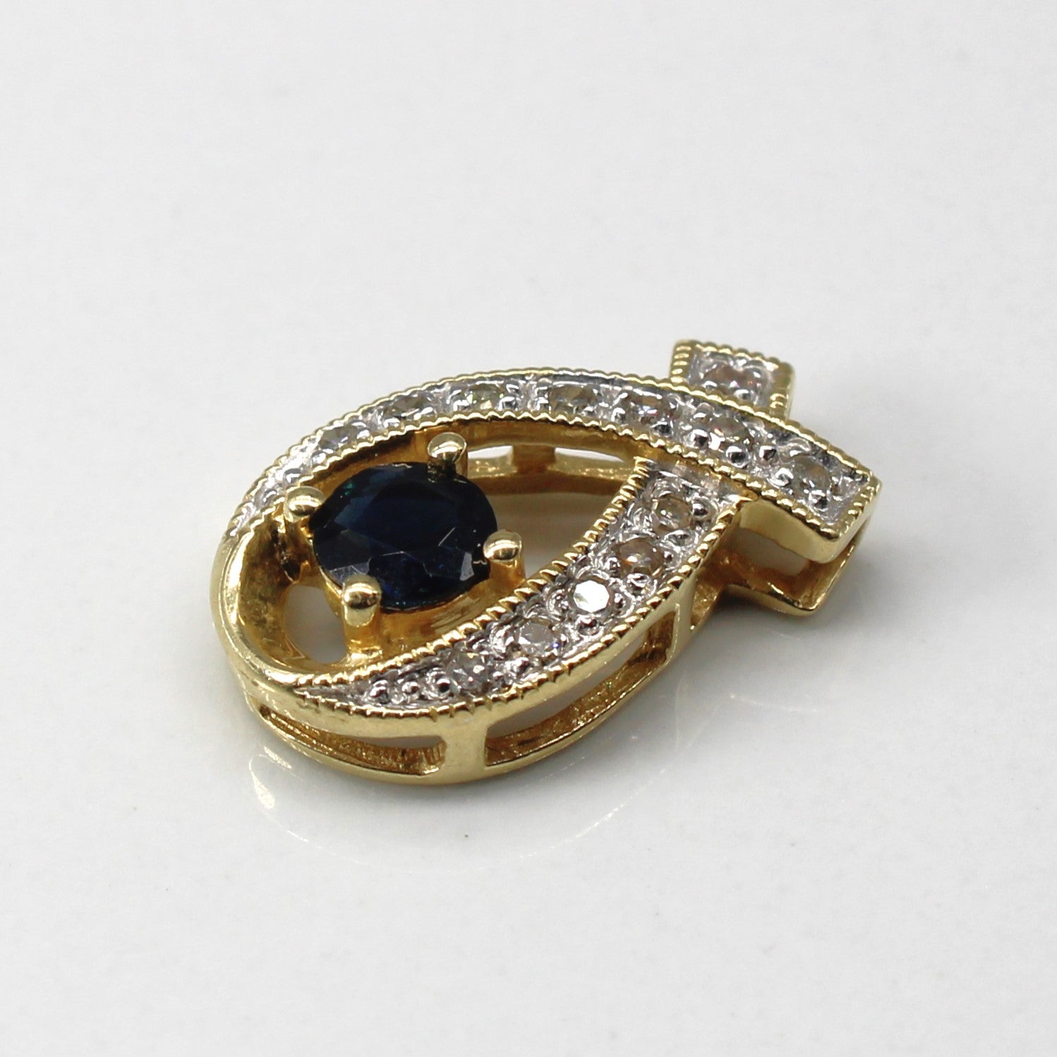 Sapphire & Diamond Pendant | 0.40ct | 0.13ctw |