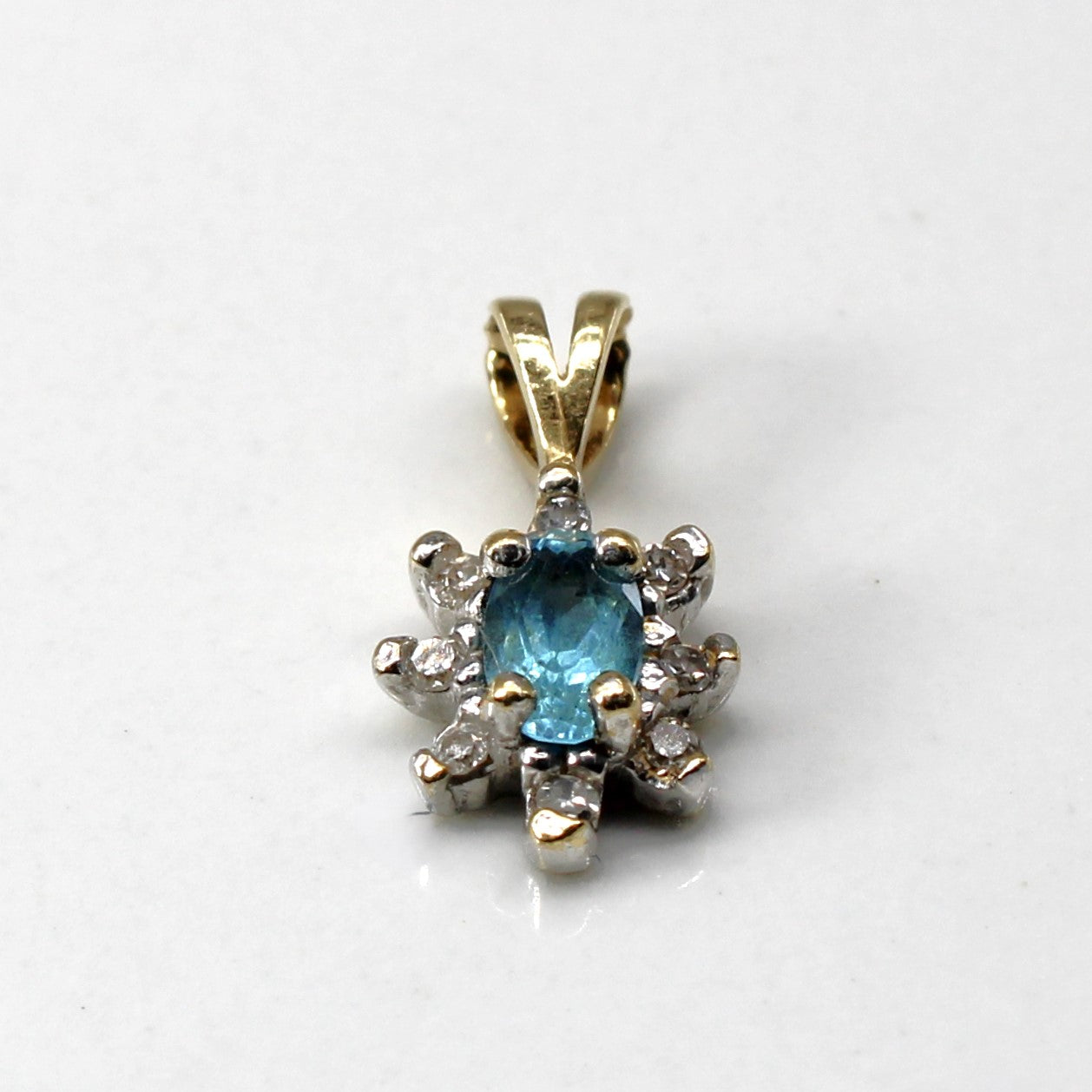 Cluster Topaz & Diamond Pendant | 0.24ct | 0.05ctw |
