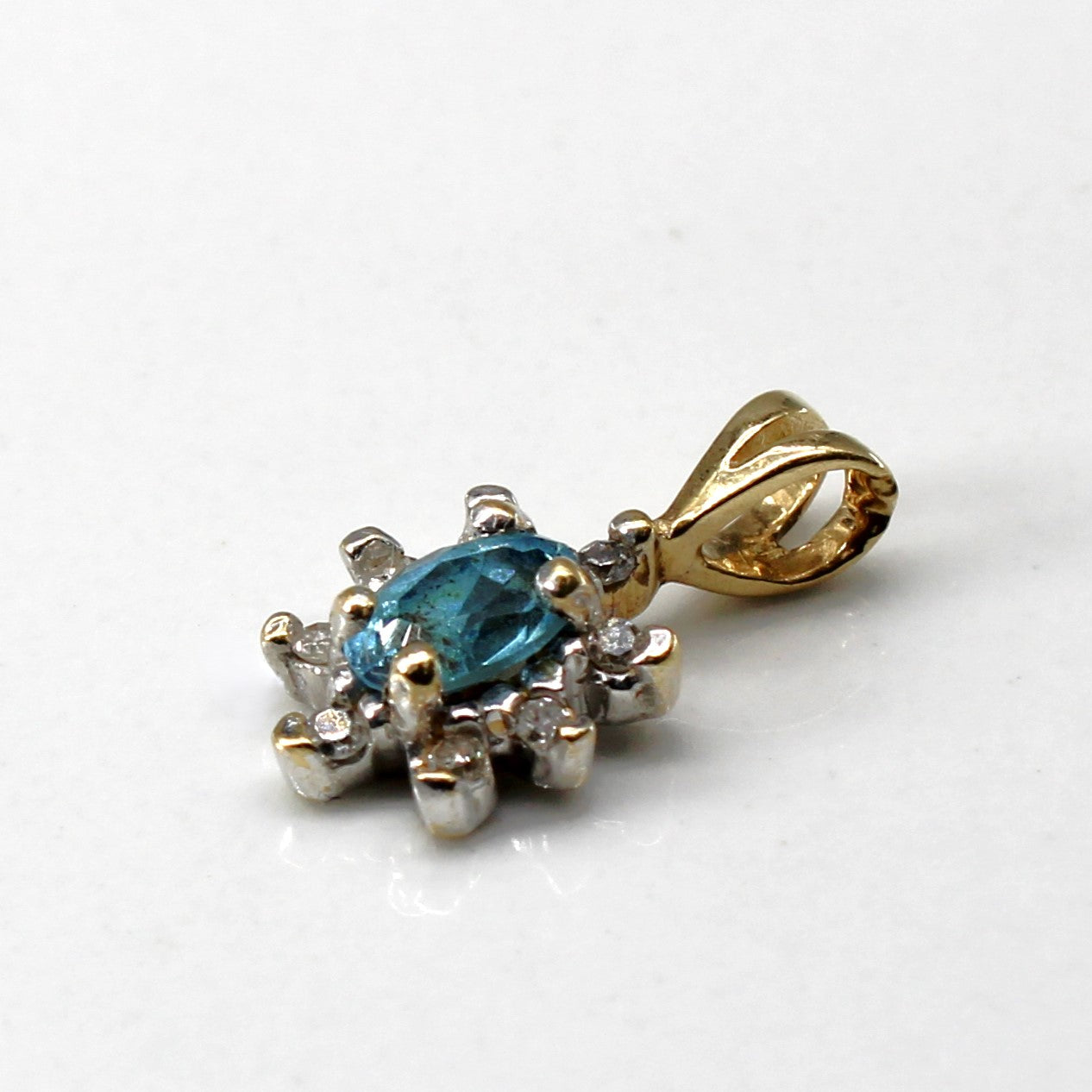 Cluster Topaz & Diamond Pendant | 0.24ct | 0.05ctw |
