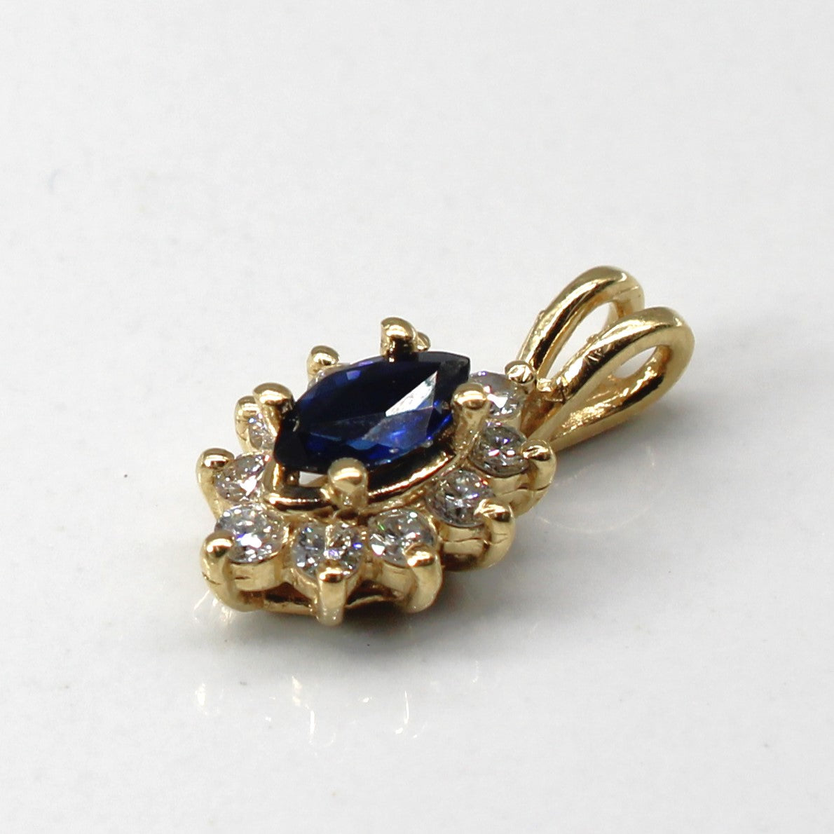 Sapphire & Diamond Pendant | 0.25ct | 0.15ctw |