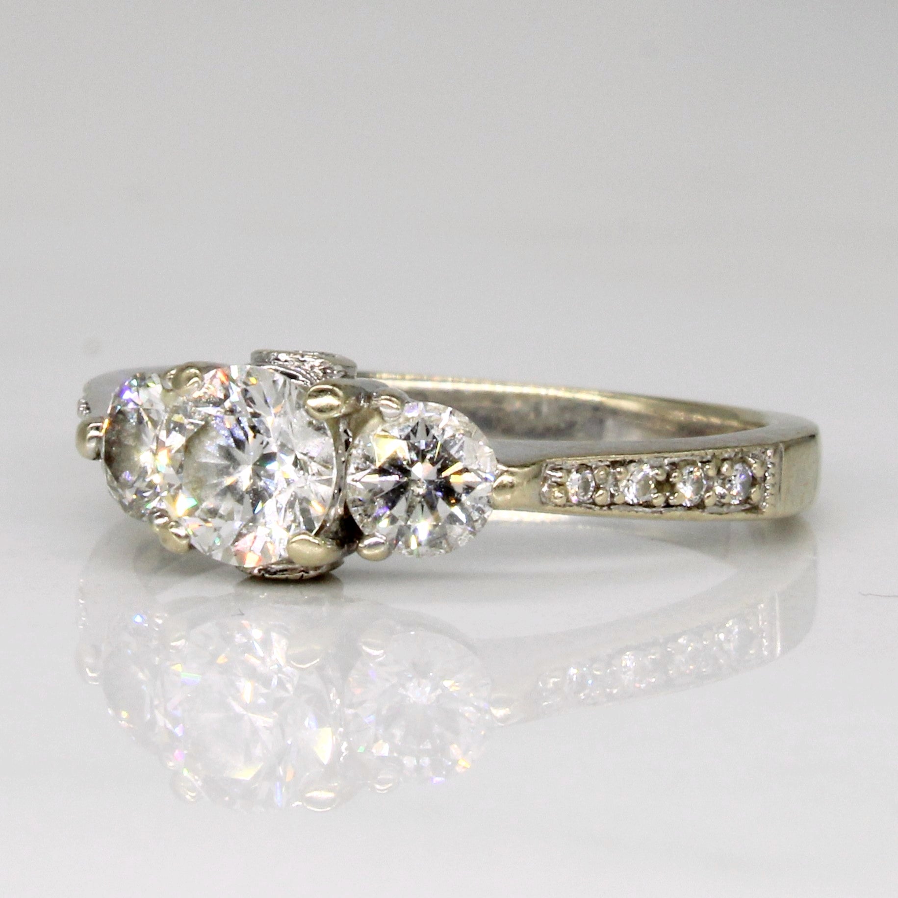 Three Stone Diamond Diamond 14k Ring | 0.48ctw, 0.44ctw, 0.1ctw | SZ 6 |