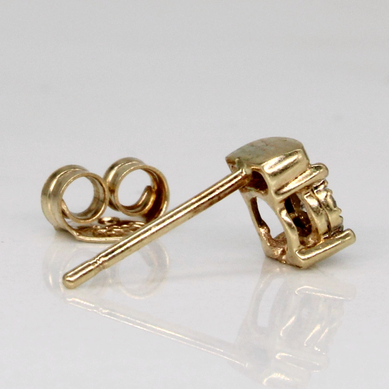 Boucles d'oreilles puces en diamants en grappe | 0,12 ct au total |