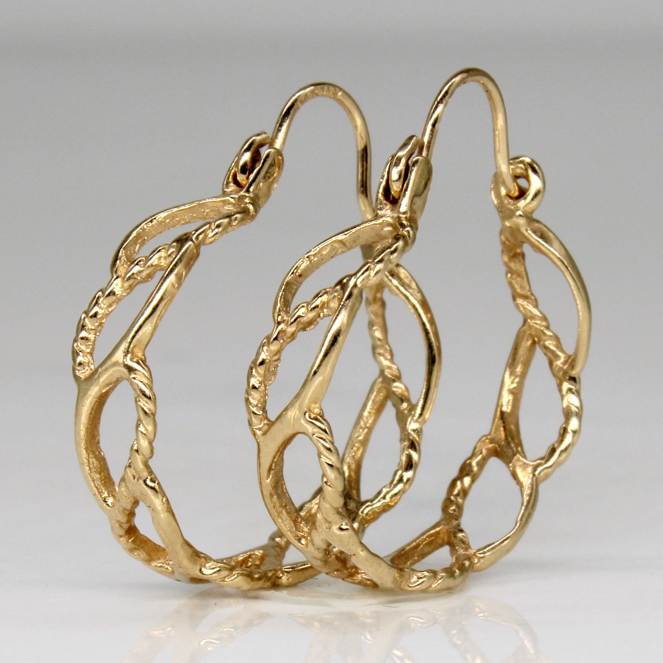Boucles d'oreilles créoles en or jaune 14 carats à motif treillis