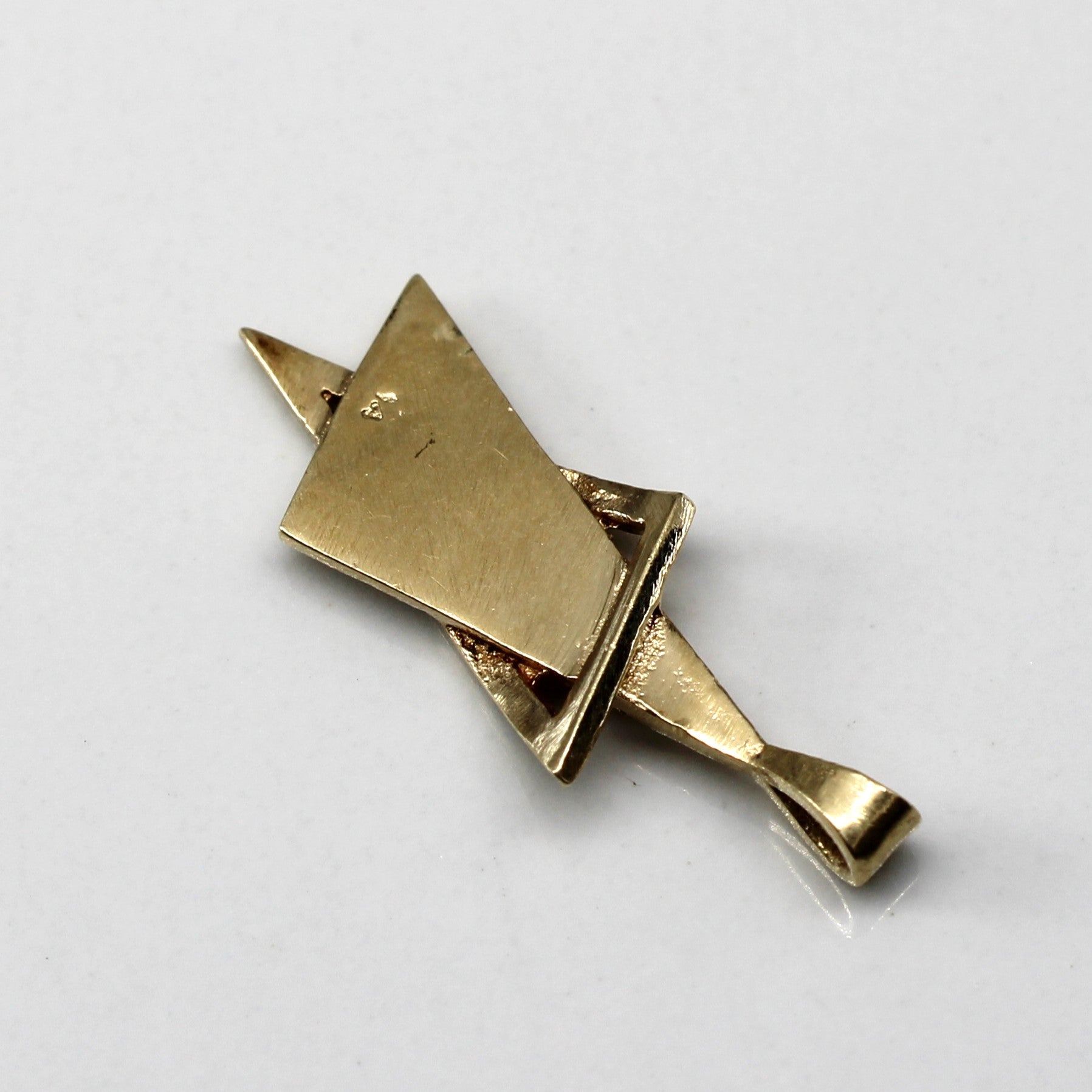 Yellow Gold Textured Pendant