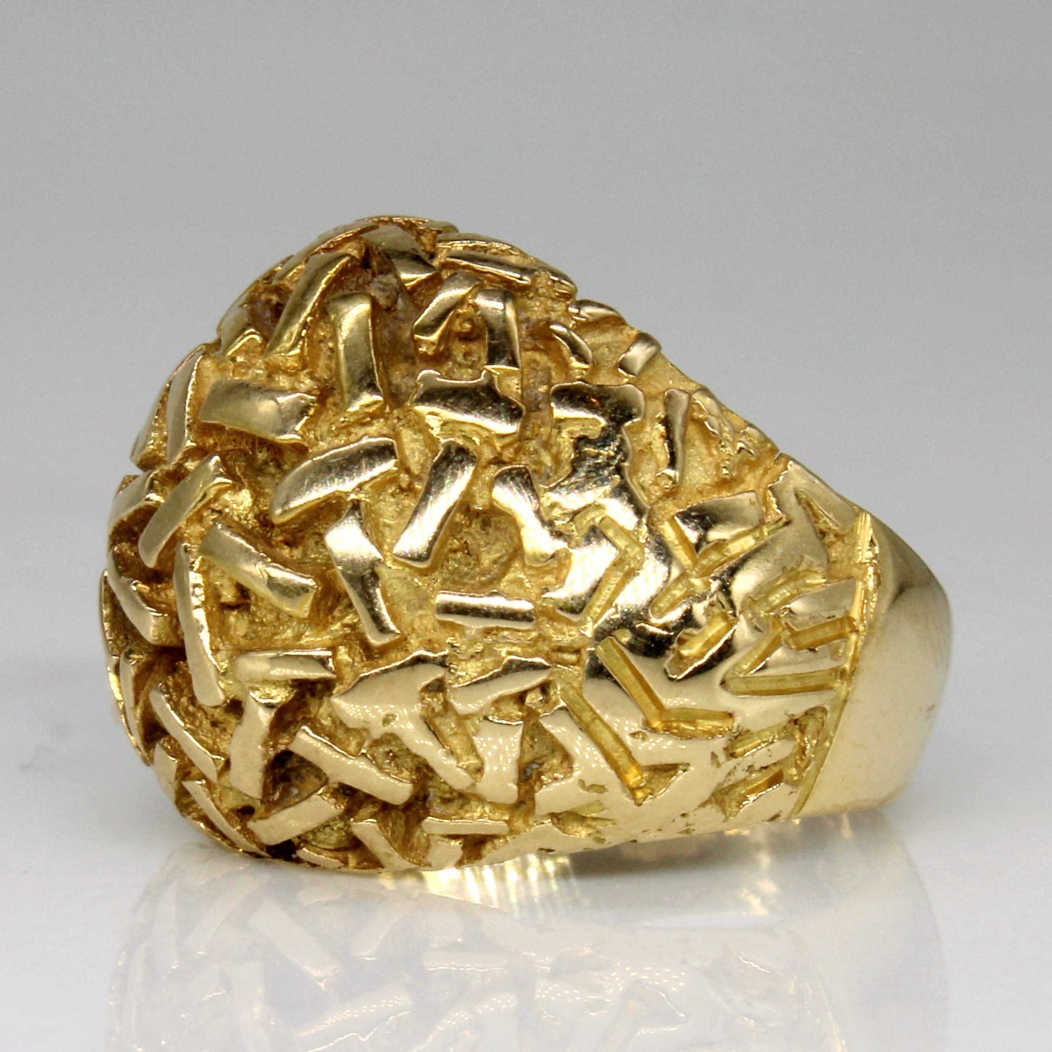 14k Yellow Gold Dome Ring | SZ 5.5 |