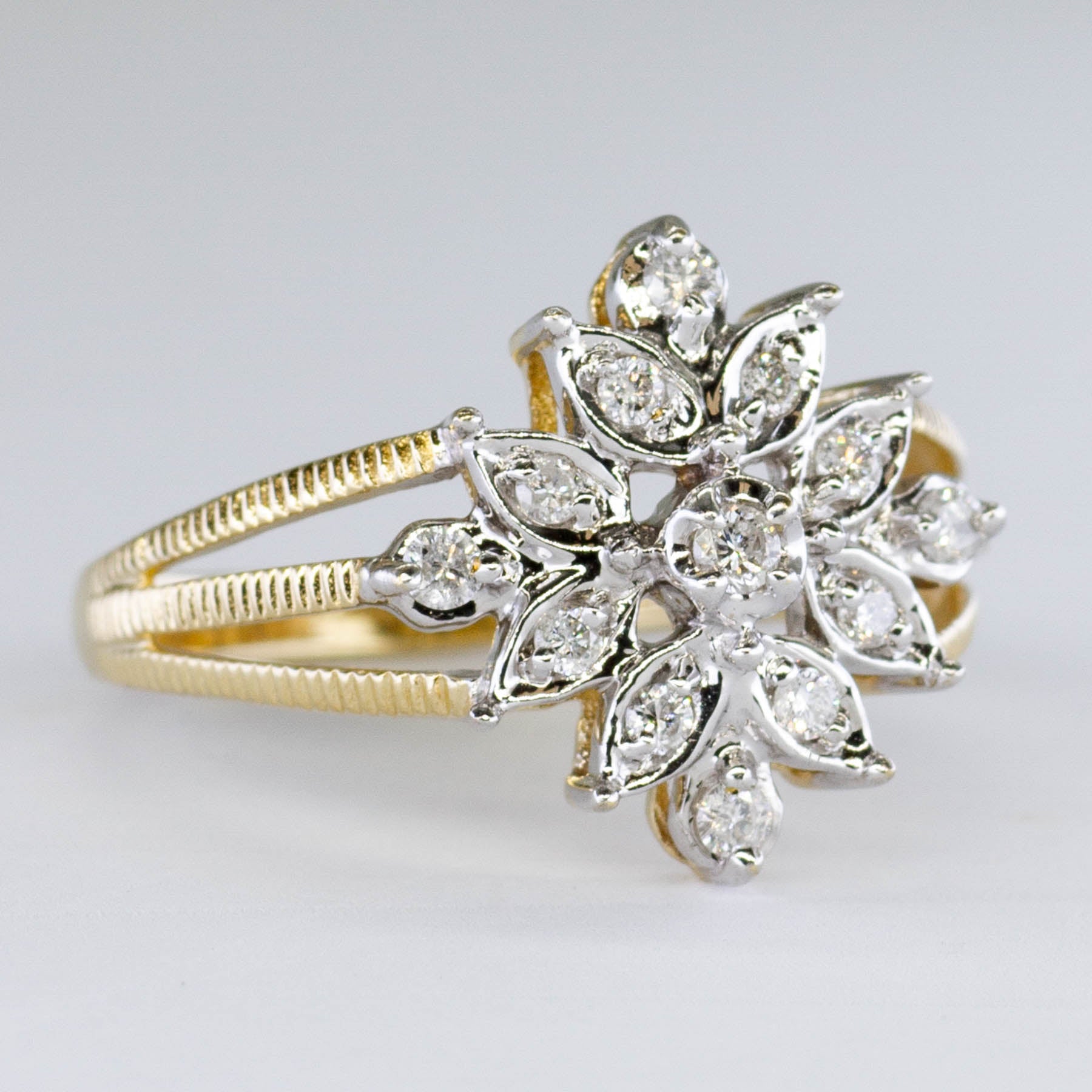Split Shank Diamond Floral Ring | 0.14ctw | SZ 6.75 |