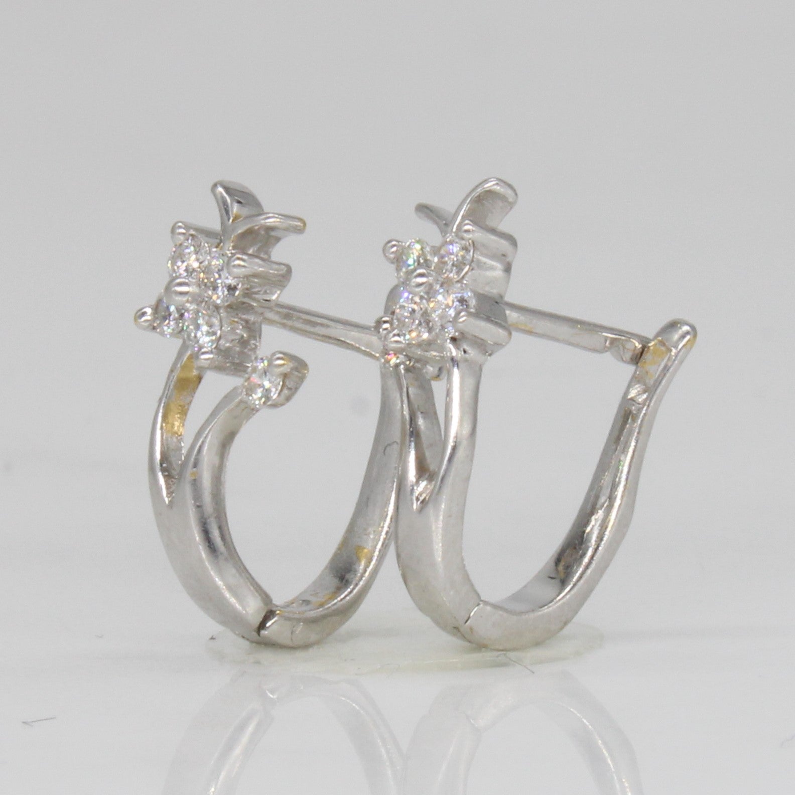 18k White Gold Diamond Earrings | 0.15ctw |