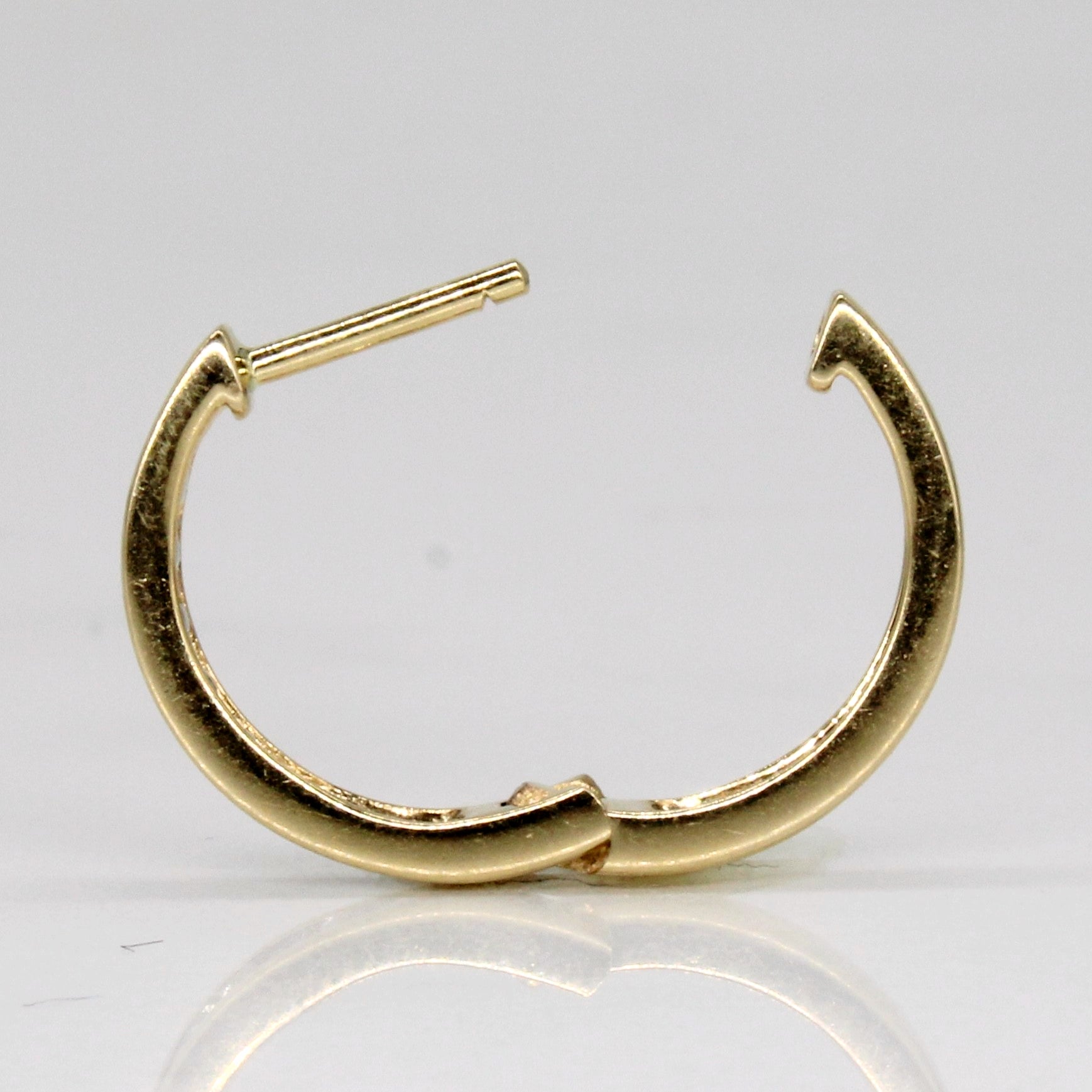 Boucles d'oreilles créoles serties de diamants en canal | 0,10 ct au total |