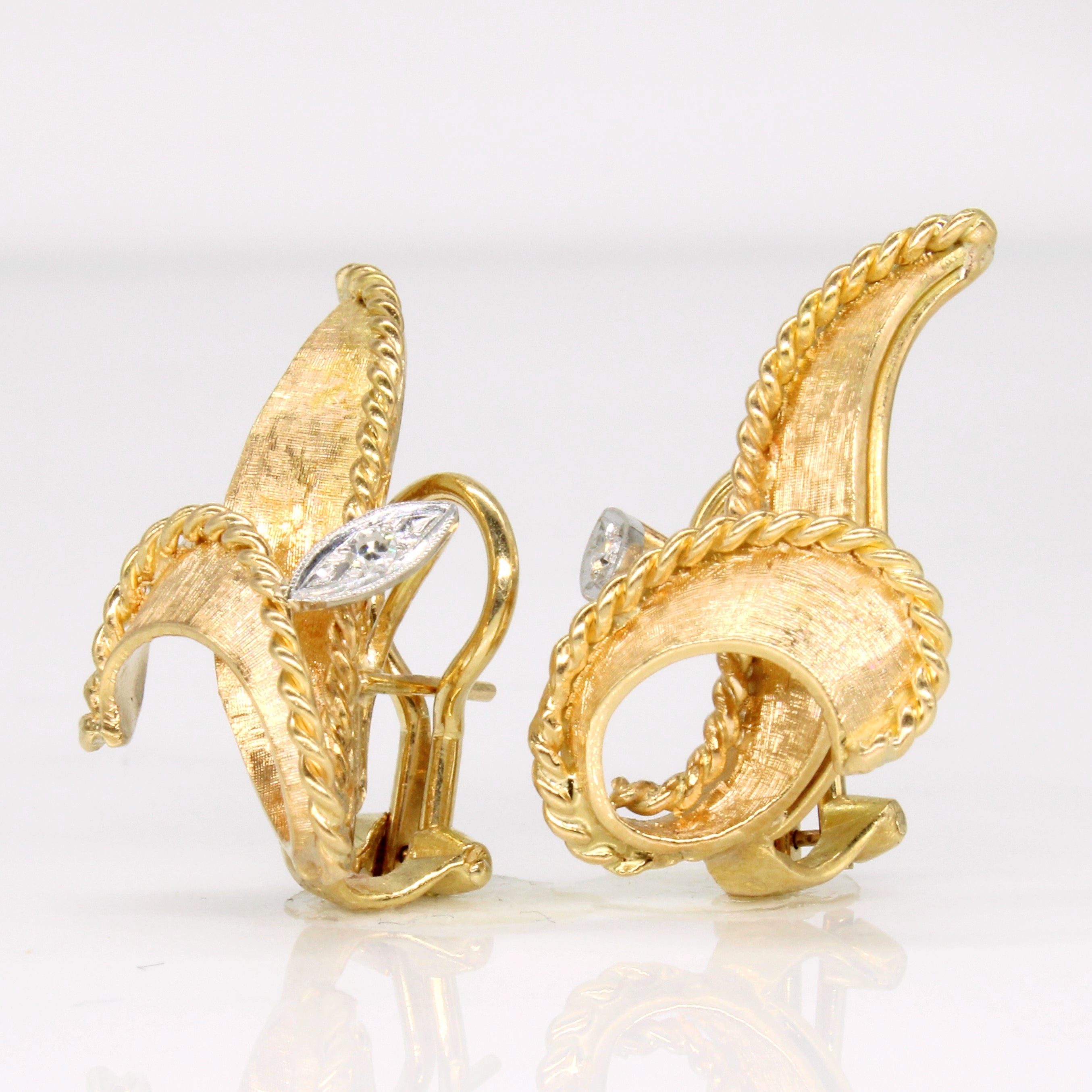 18k Yellow Gold Diamond Earrings | 0.04ctw |