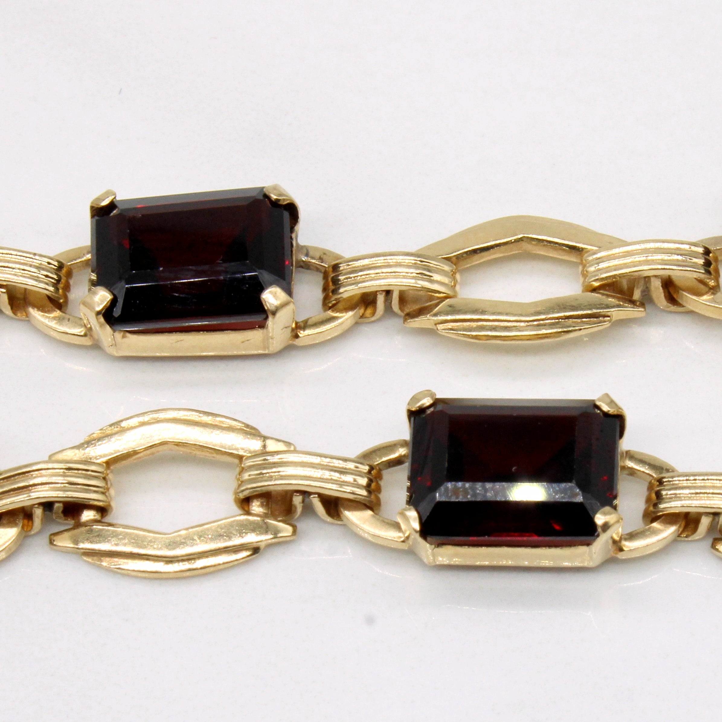 Garnet Bracelet | 19.00ctw | 7.5" |