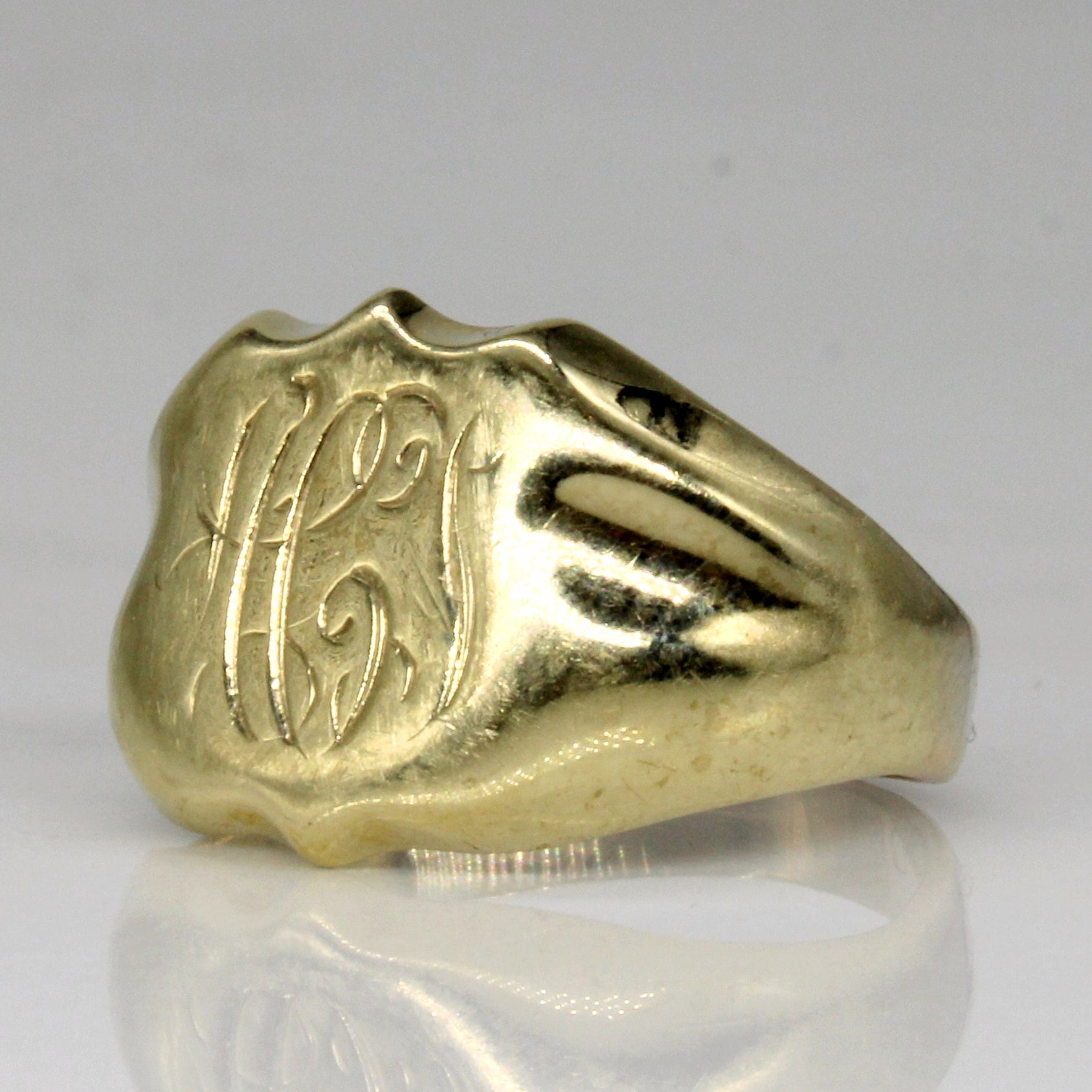 10k Yellow Gold Initial Ring | SZ 6.5 |