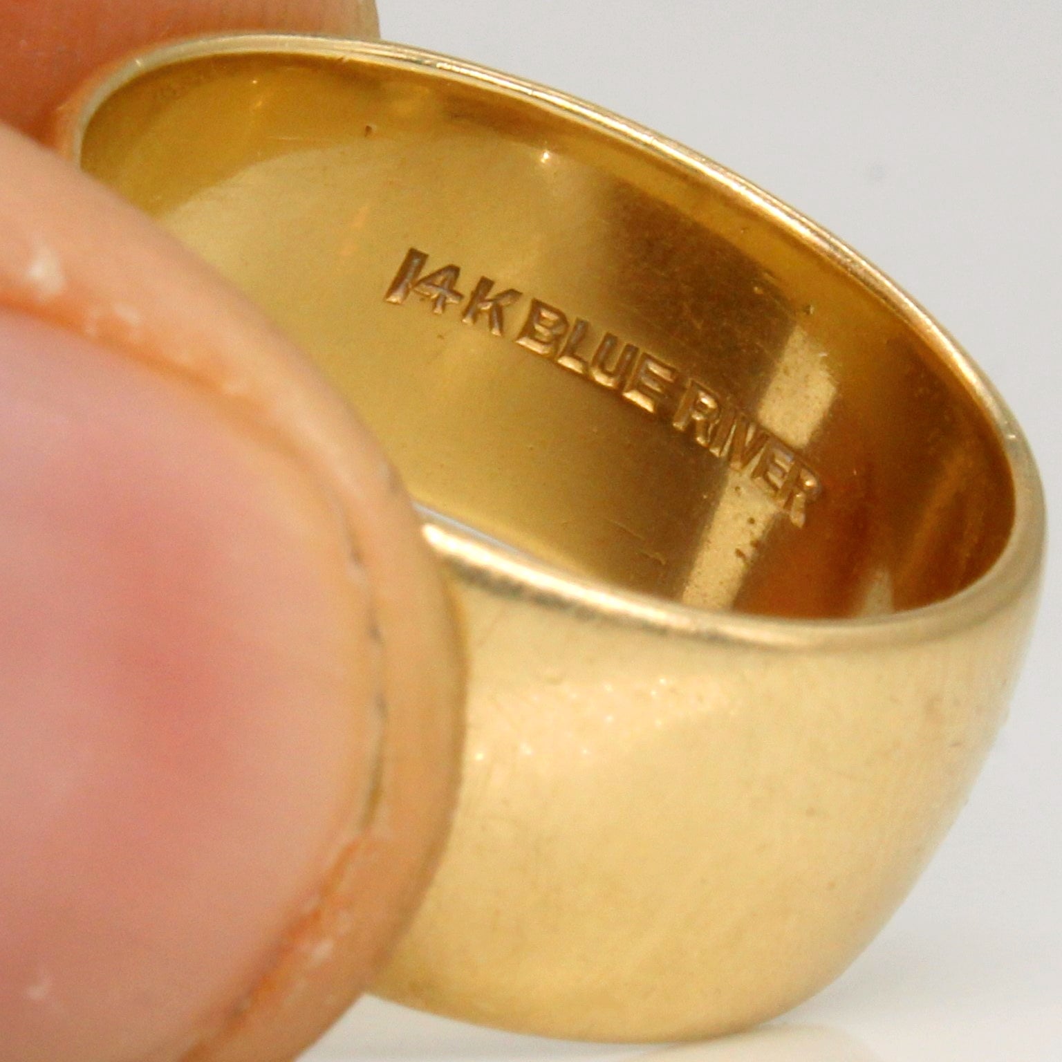 14k Yellow Gold Wide Band | SZ 9.5 |