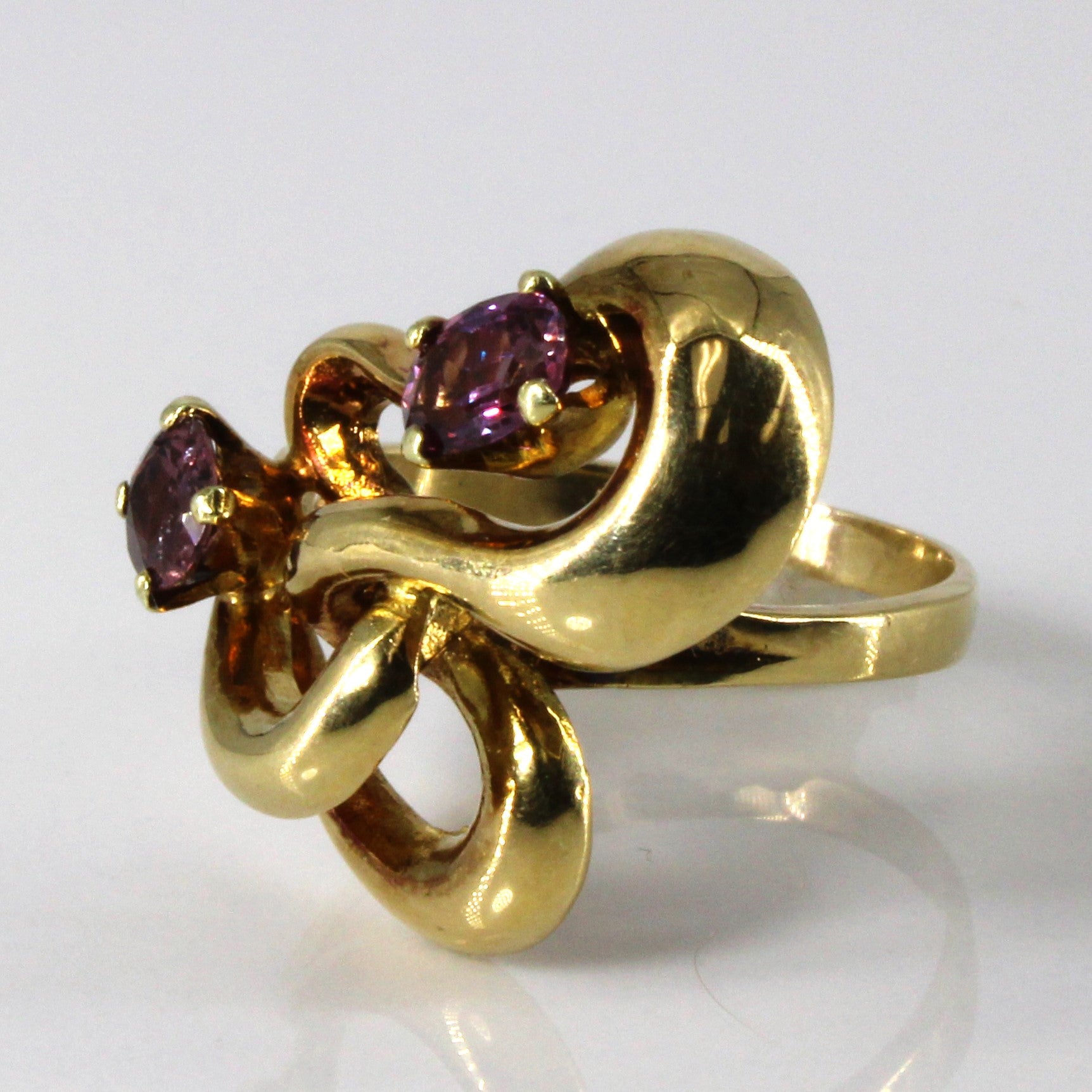 Prong Set Ruby Interlocking Ring | 0.70ctw | SZ 6.25 |