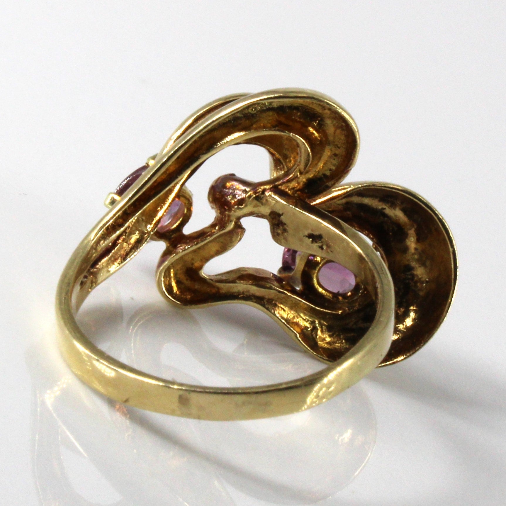 Prong Set Ruby Interlocking Ring | 0.70ctw | SZ 6.25 |