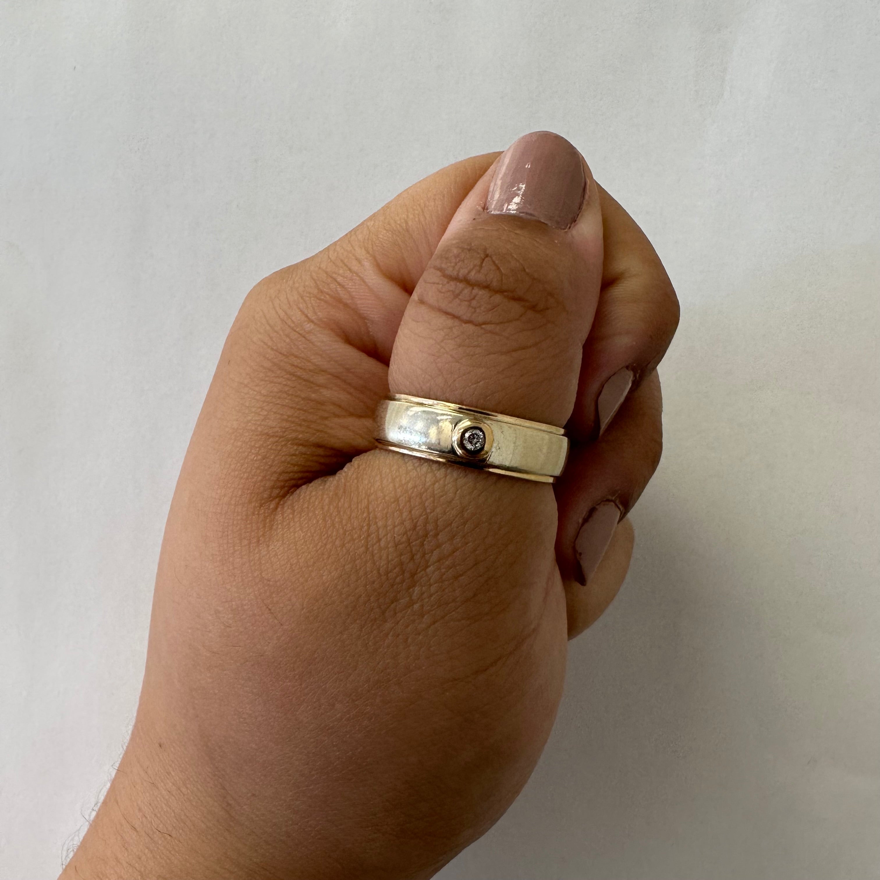 Two Tone Diamond Ring | 0.04ct | SZ 11.5 |