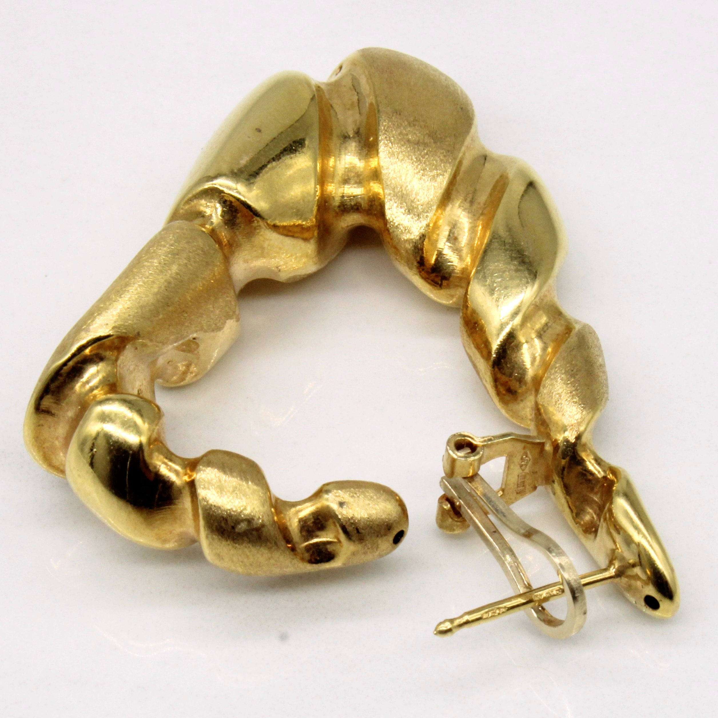 Italian 18k Yellow Gold Hoop Earrings