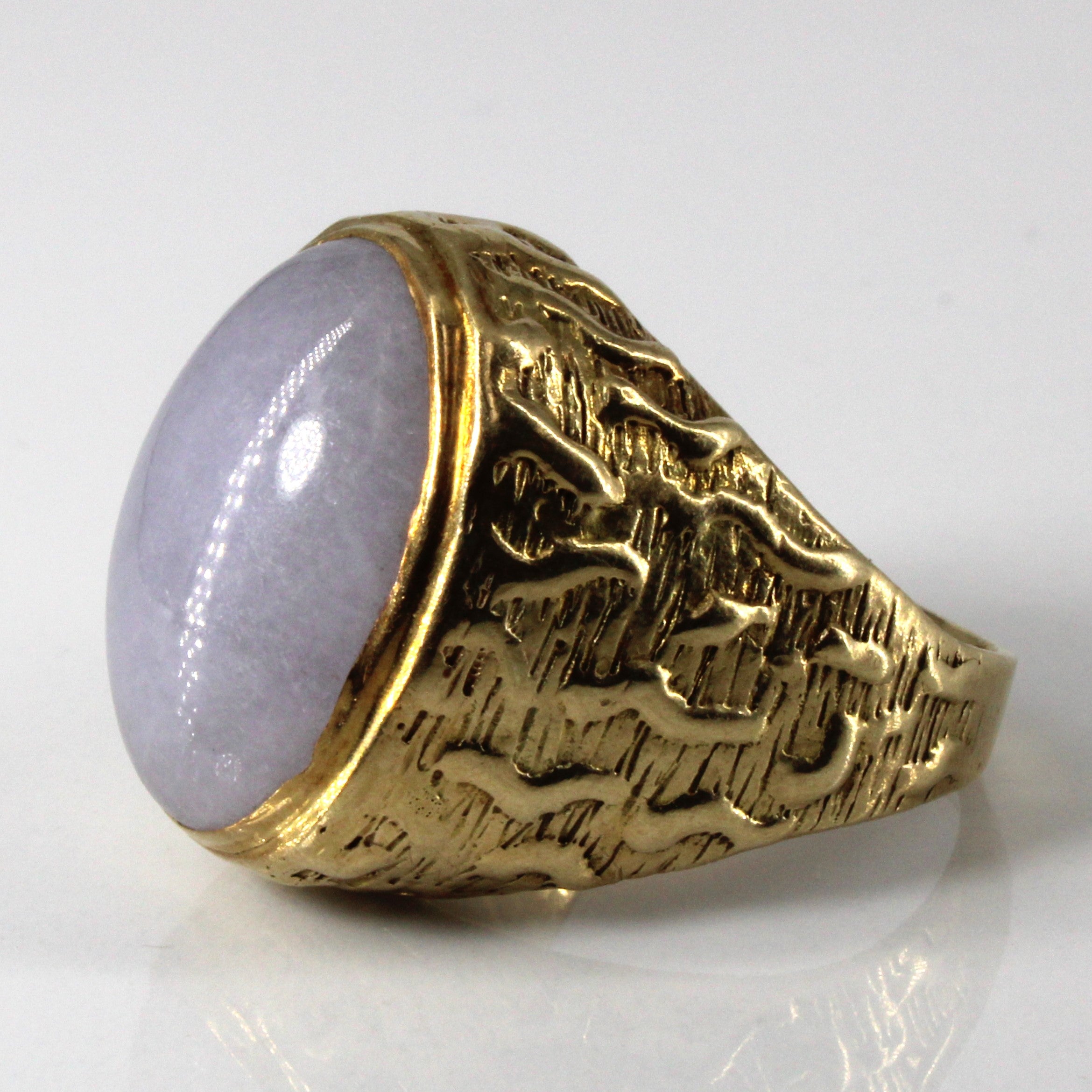 Bezel Set Lavender Jade Cocktail Ring | 11.50ct | SZ 8.25 |