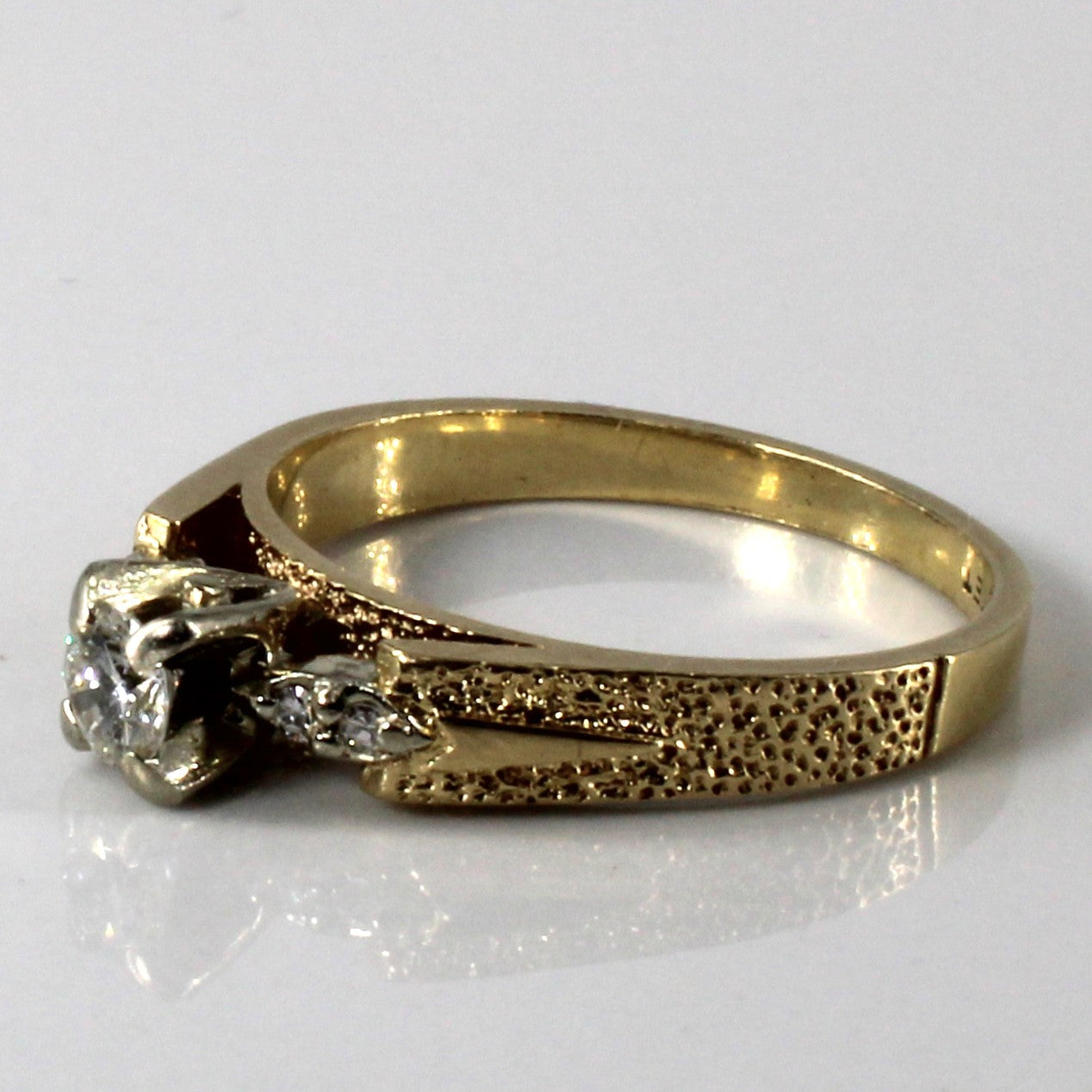 Five Stone Diamond Ring | 0.28ctw | SZ 8.25 |