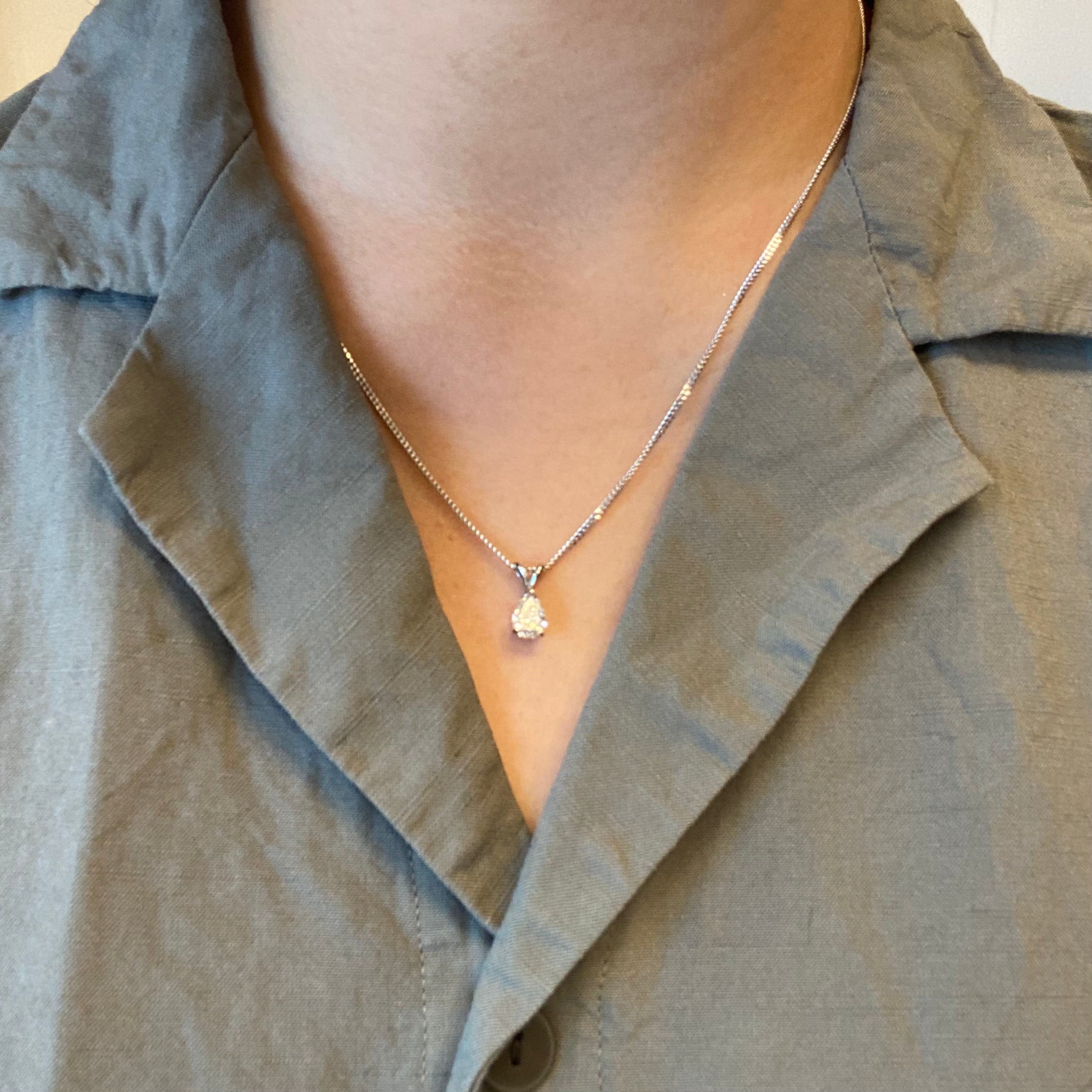Collier pendentif diamant taille poire | 1,00 ct | 45,7 cm |