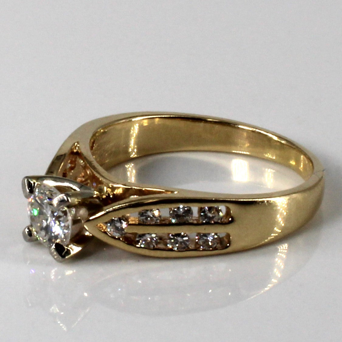 Solitaire Set with Diamond Accents Engagement Ring | 0.60ctw | SZ 4.5 |