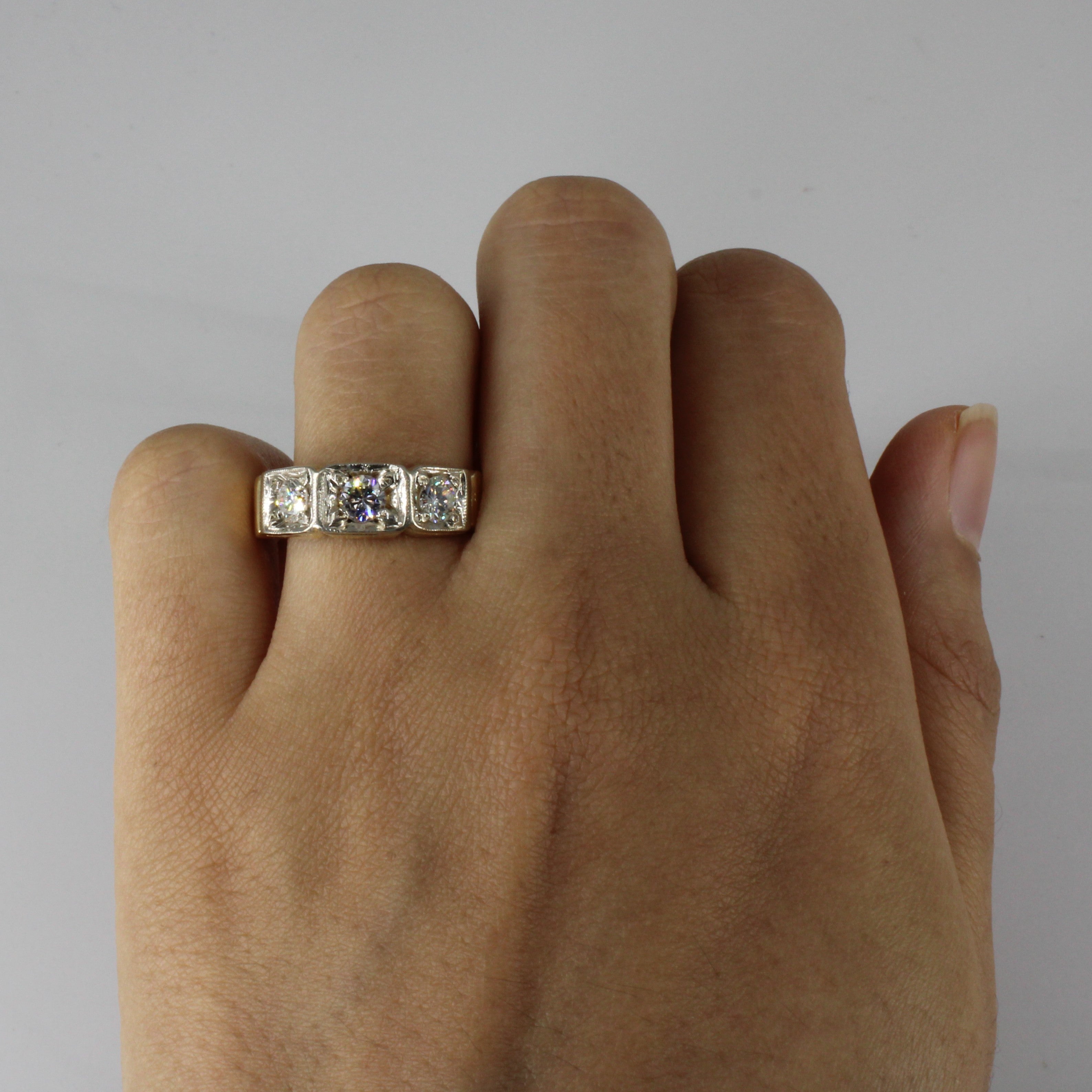 Grid Set Three Stone Diamond Ring | 0.90ctw | SZ 8.75 |