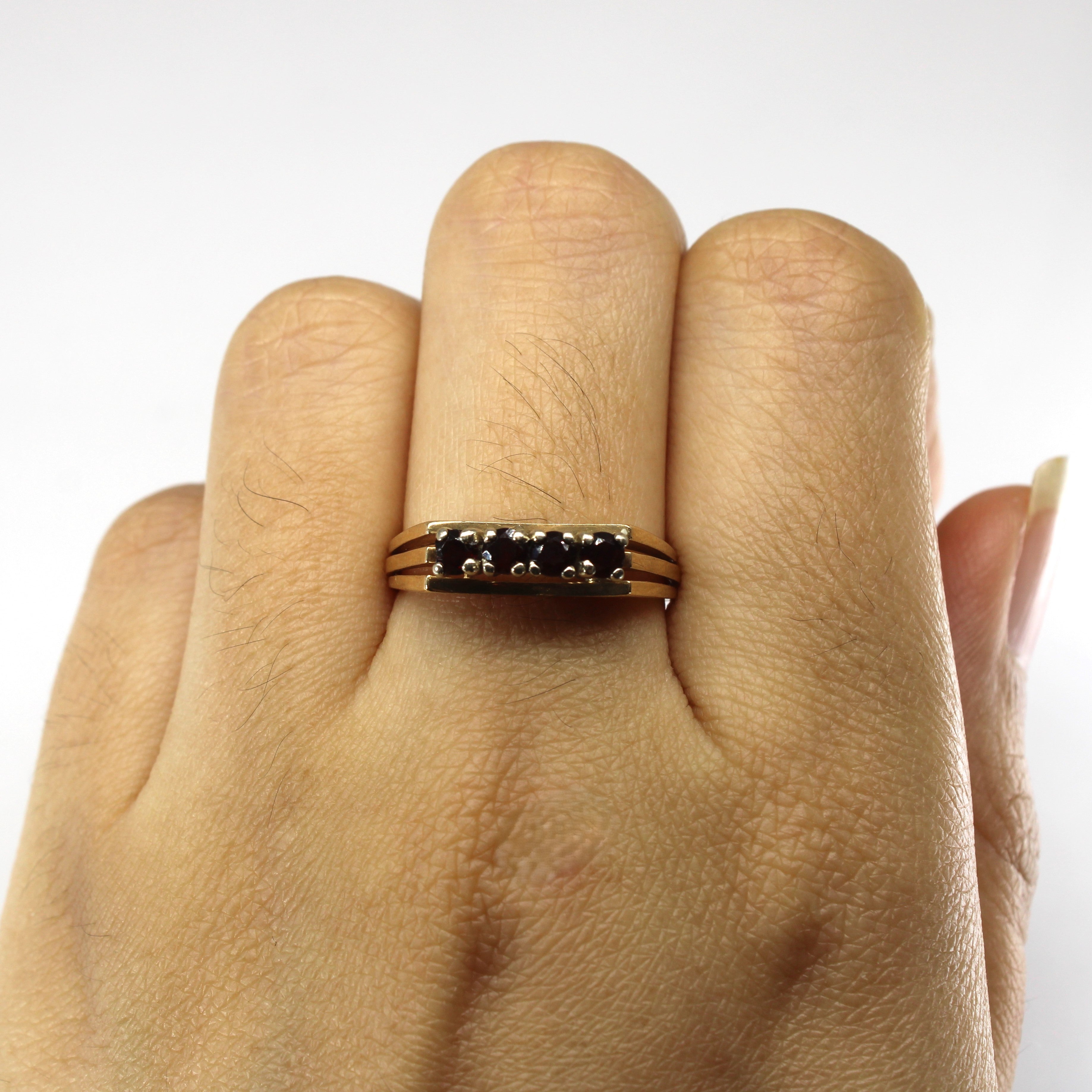 Four Stone Garnet Ring | 0.50ctw | SZ 7.75 |