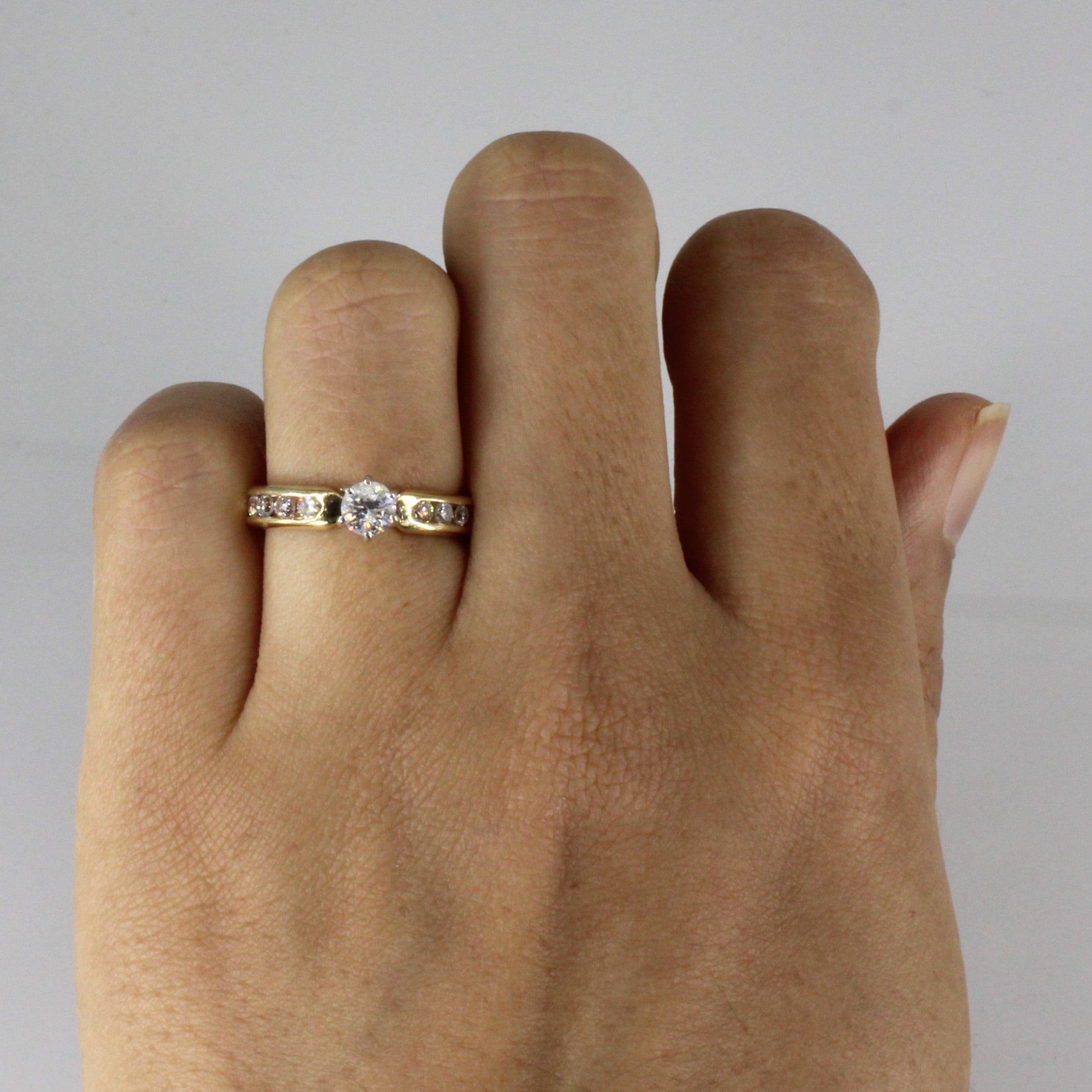 Solitaire Diamond with Channel Accents Ring | 0.51ctw | SZ 5 |