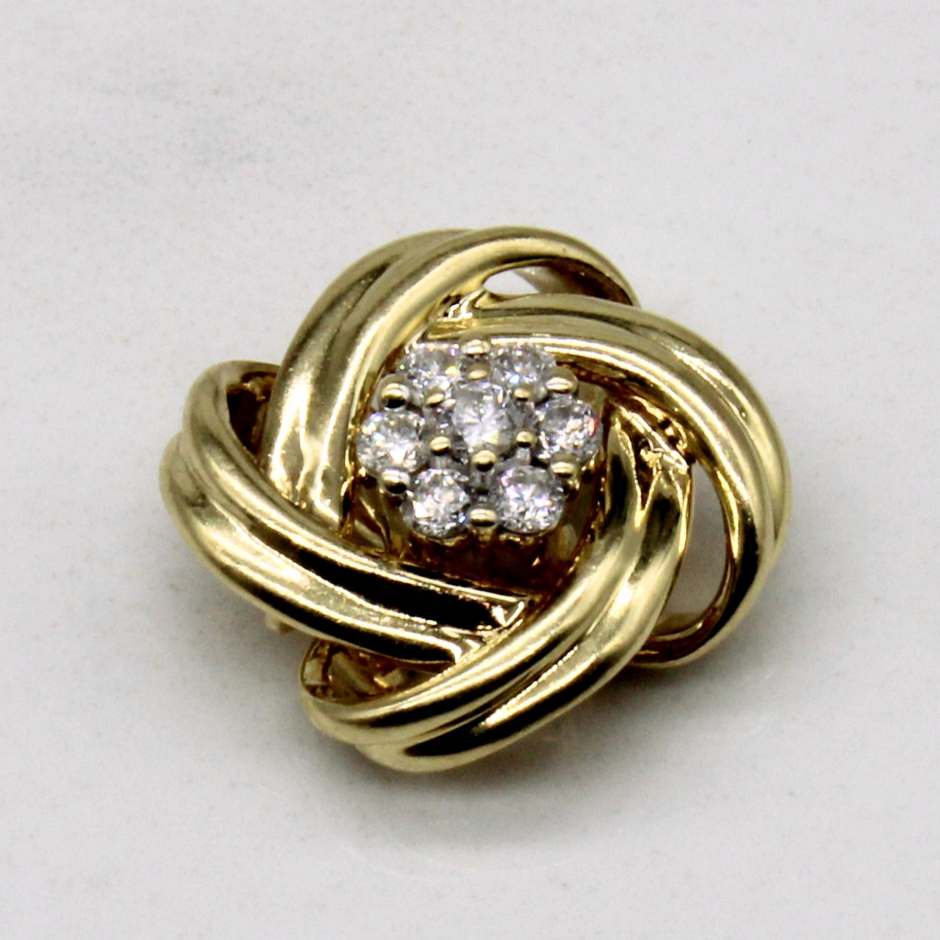 Diamond Cluster Set Pendant | 0.21ctw |