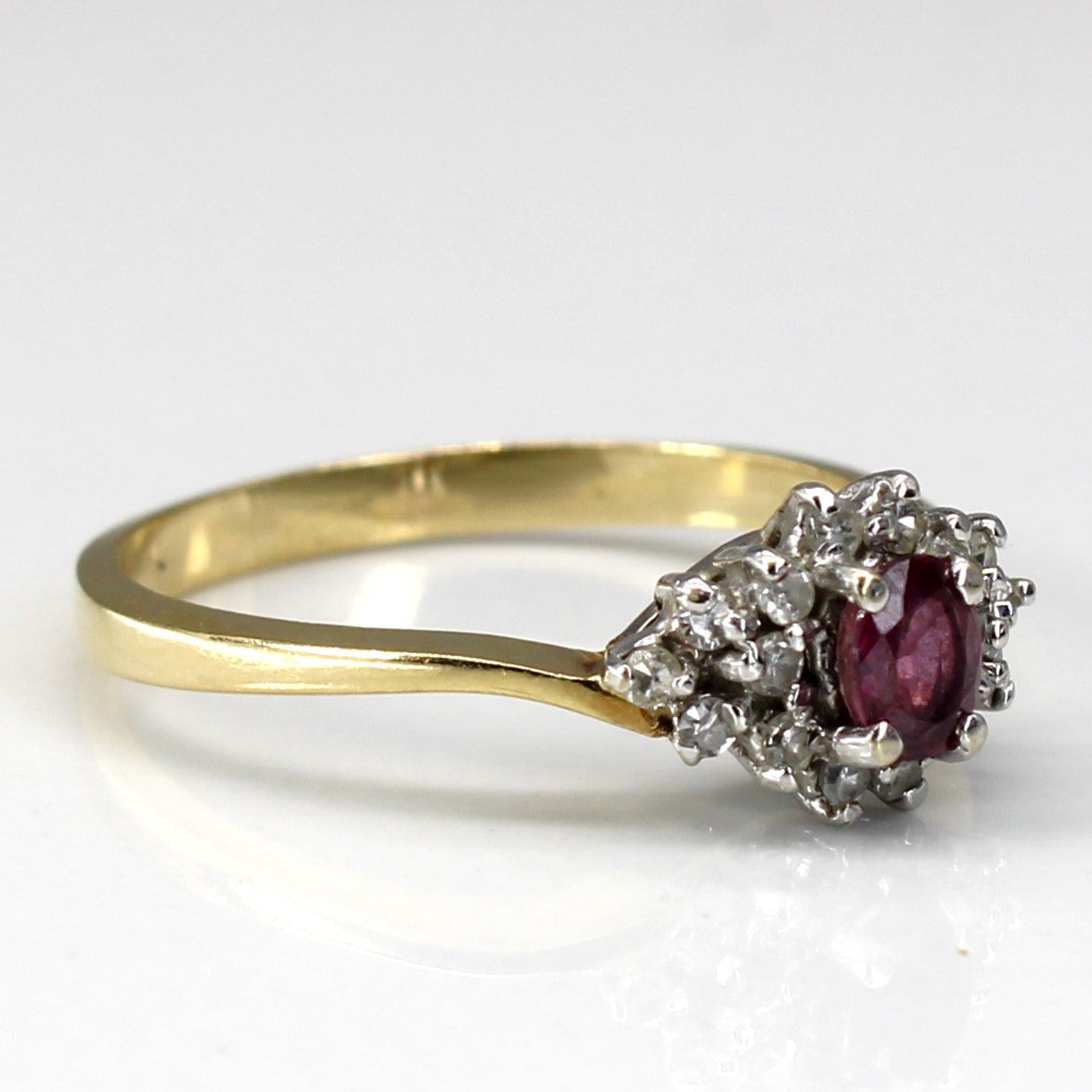 Bague cocktail rubis et diamants | 0,20 ct | 0,16 ct au total | Taille 6 |