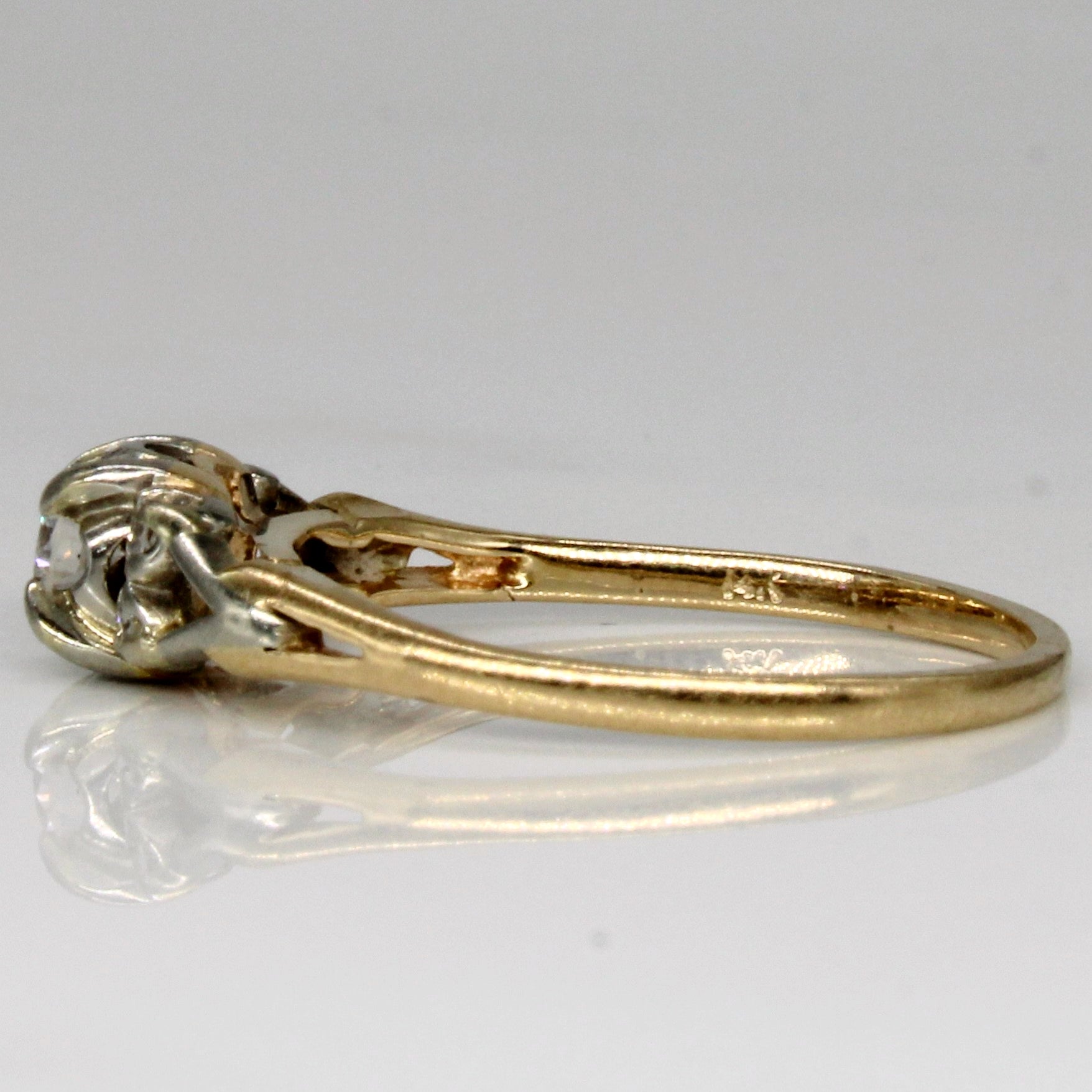 Bague cinq diamants | 0,18 ct au total | Taille 7,5 |