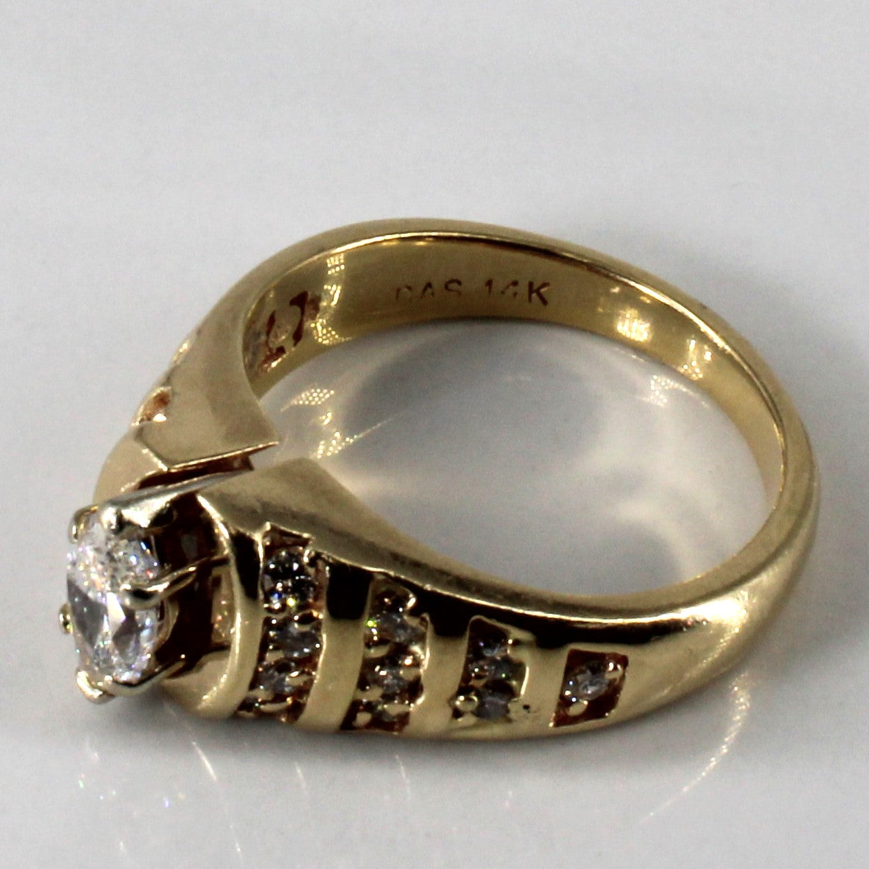 Bague de fiançailles en diamant taille marquise | 0,78 ct | Taille 5,5 |