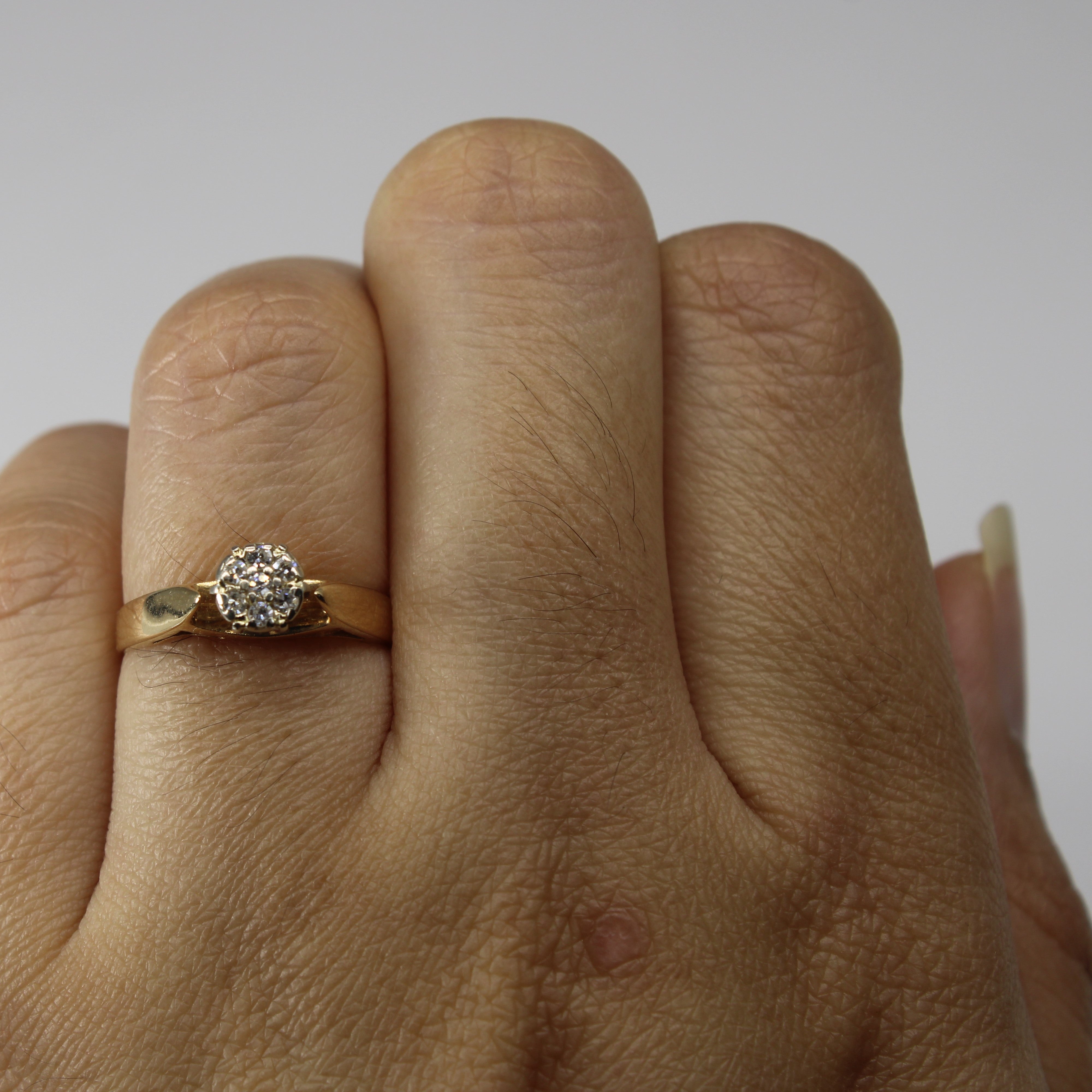 High Set Cluster Diamond Ring | 0.07ctw | SZ 4.5 |