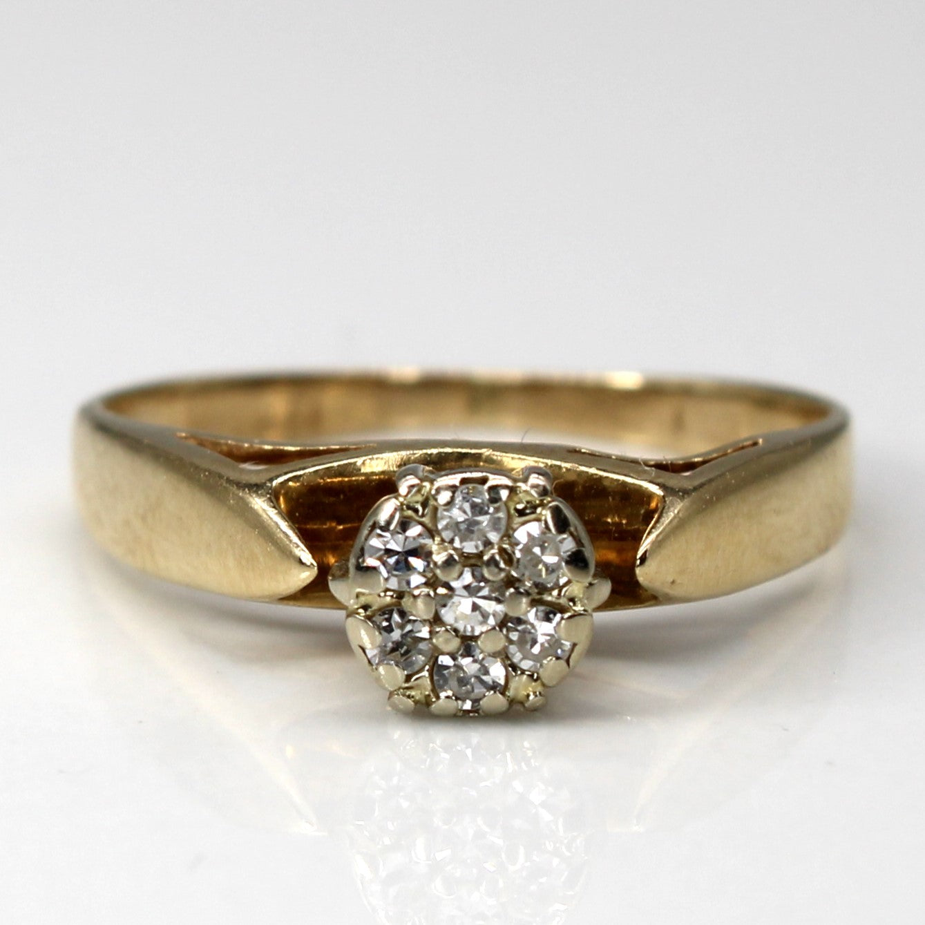 High Set Cluster Diamond Ring | 0.07ctw | SZ 4.5 |
