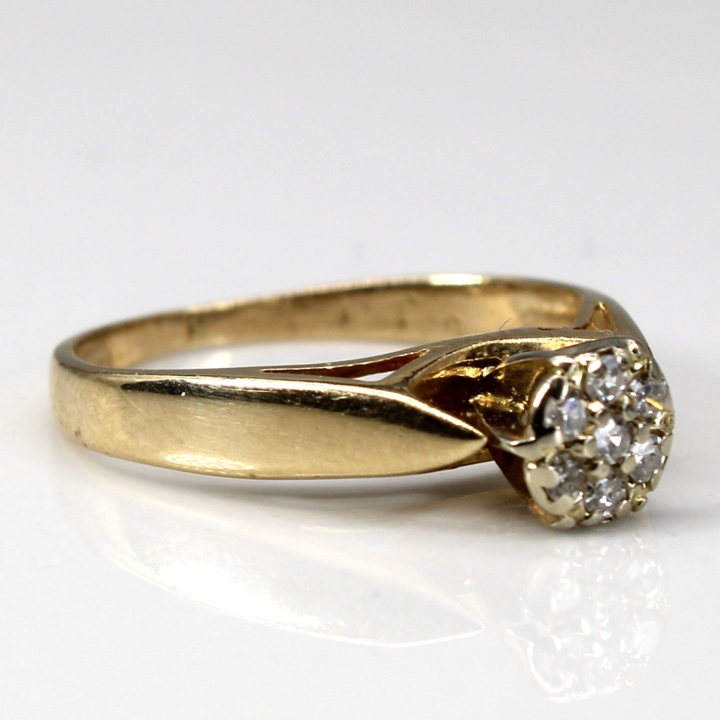 High Set Cluster Diamond Ring | 0.07ctw | SZ 4.5 |