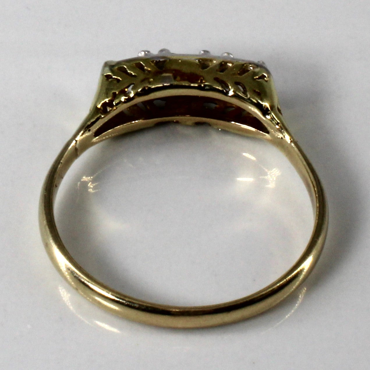 Three Stone Diamond Vintage Ring | 0.79ctw | SZ 9 |