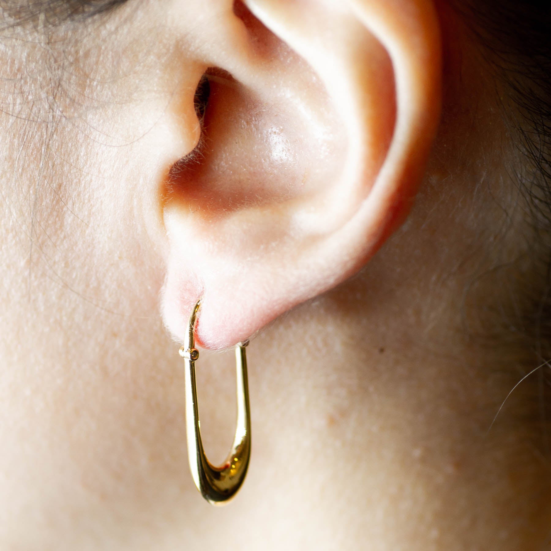 Rachel Weld 18k Yellow Gold Asymmetrical Slipper Earrings | 0.02ctw