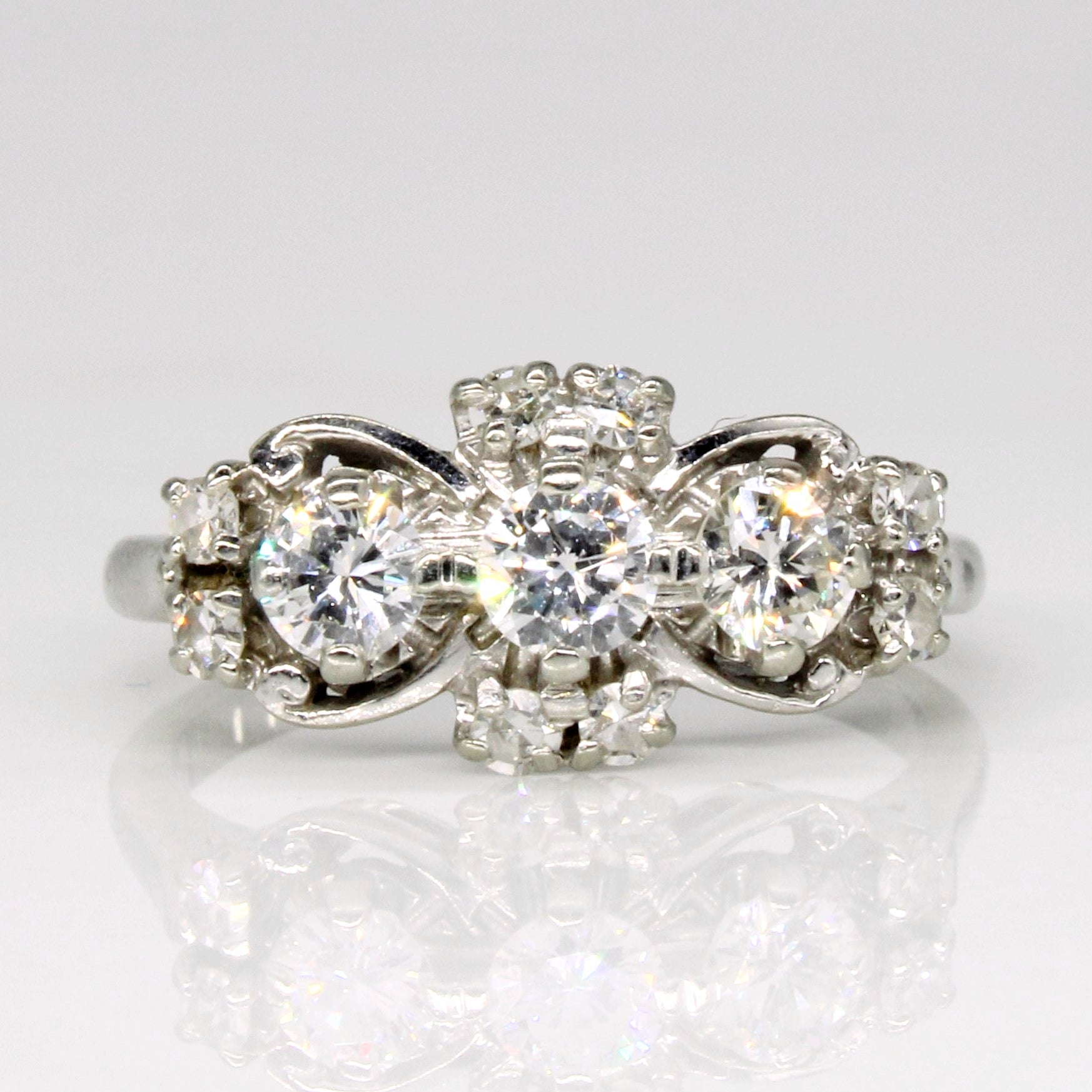 Diamond Engagement Ring | 0.85ctw | SZ 6.25 |