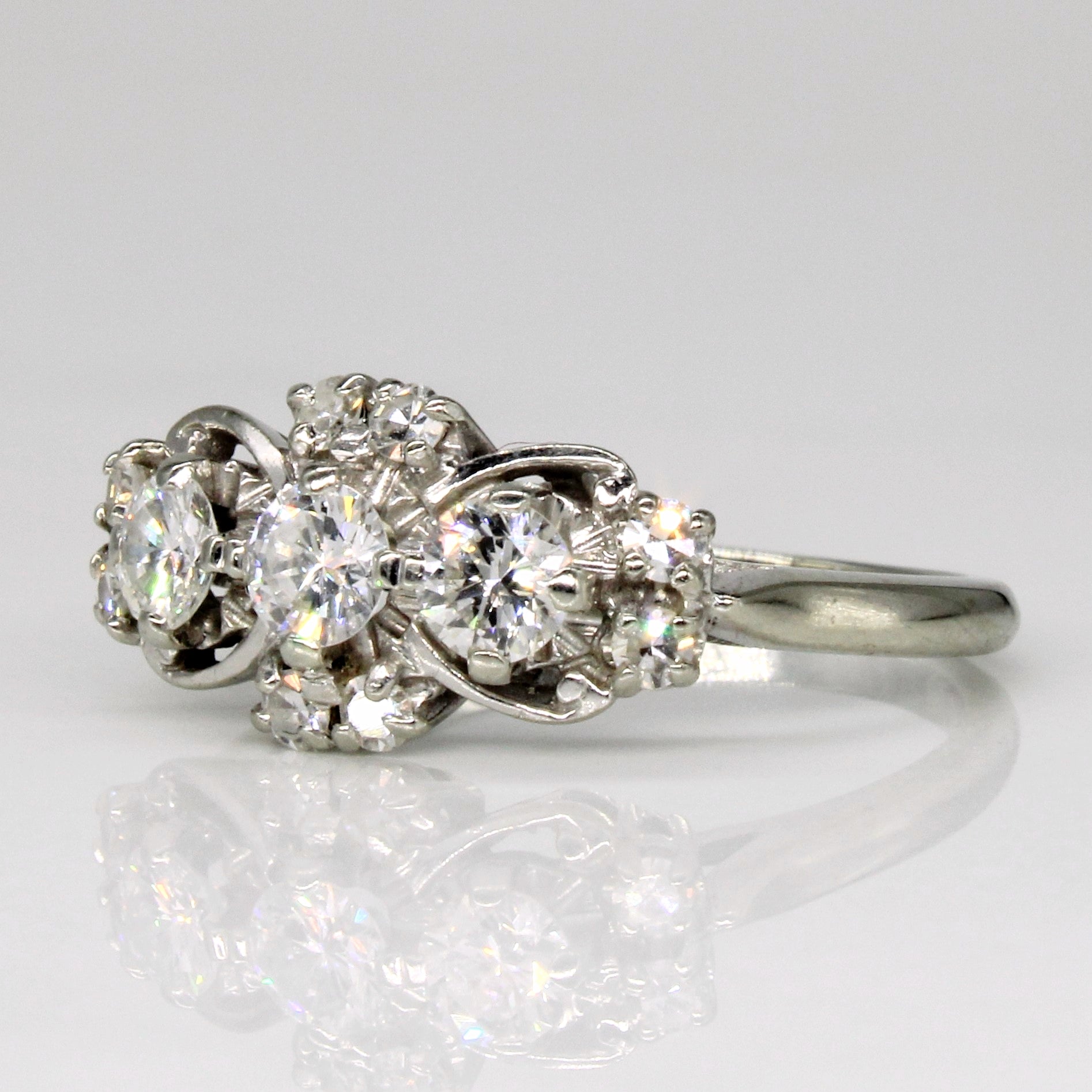Diamond Engagement Ring | 0.85ctw | SZ 6.25 |