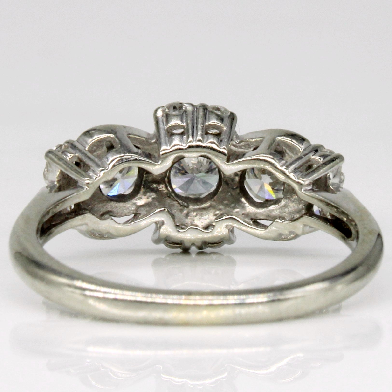 Diamond Engagement Ring | 0.85ctw | SZ 6.25 |