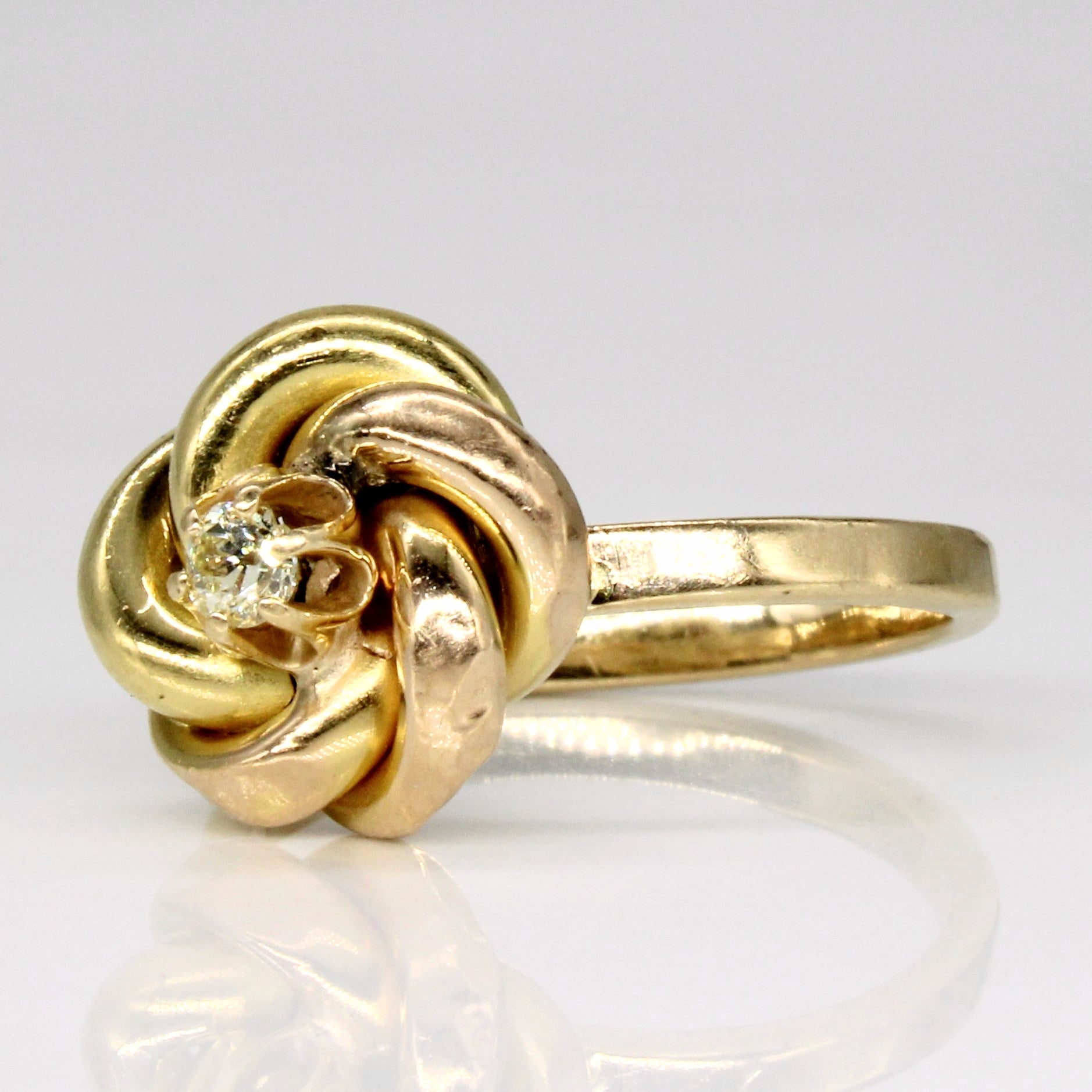 Diamond Cocktail Ring | 0.09ct | SZ 5.75 |