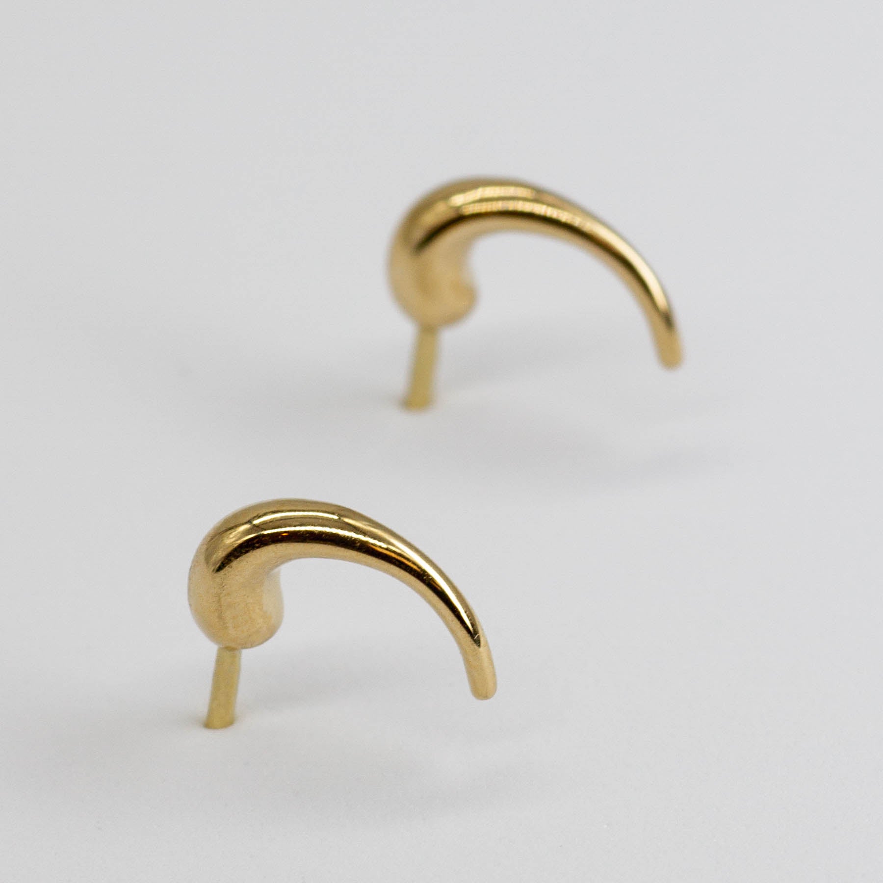 Rachel Weld 18k Yellow Gold Bare Claw Studs |