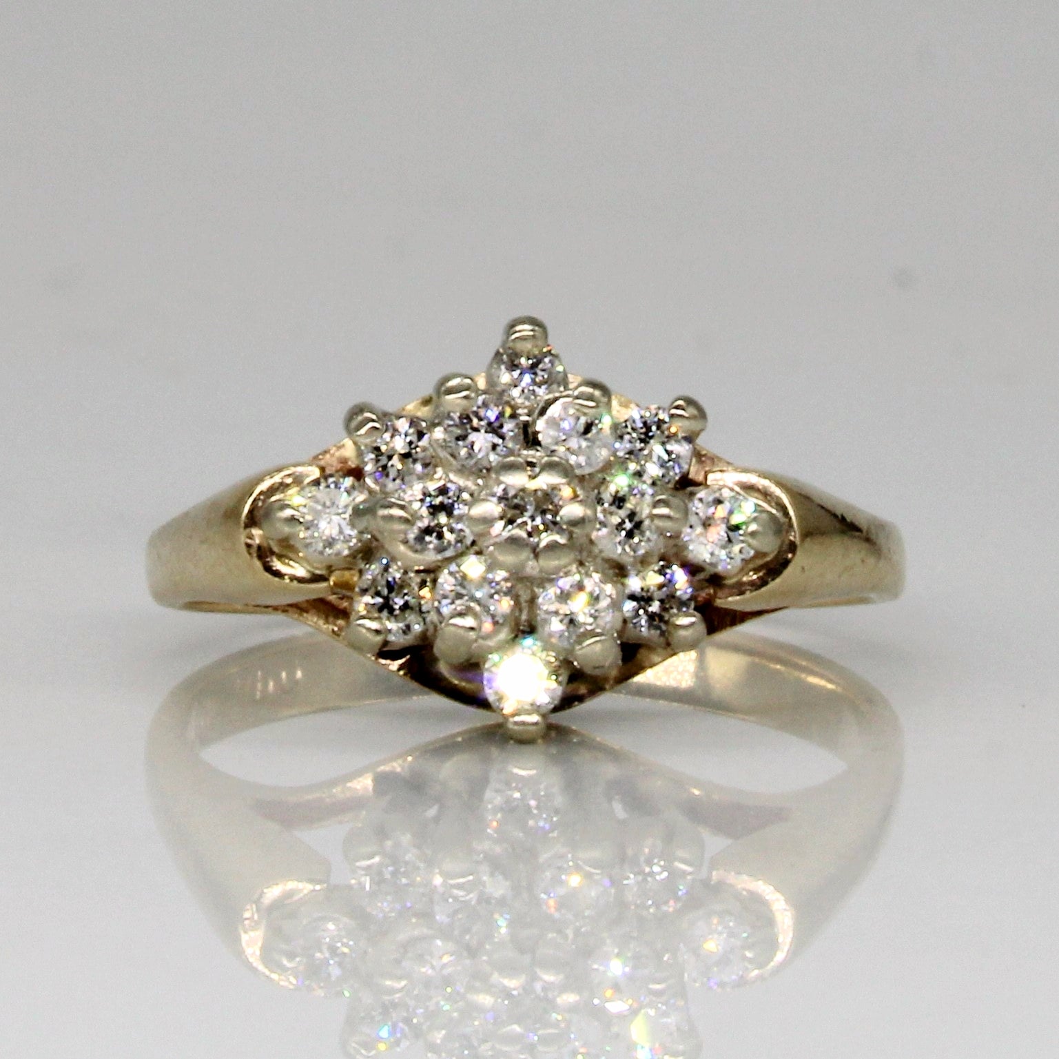 Diamond Ring | 0.38ctw | SZ 5.5 |