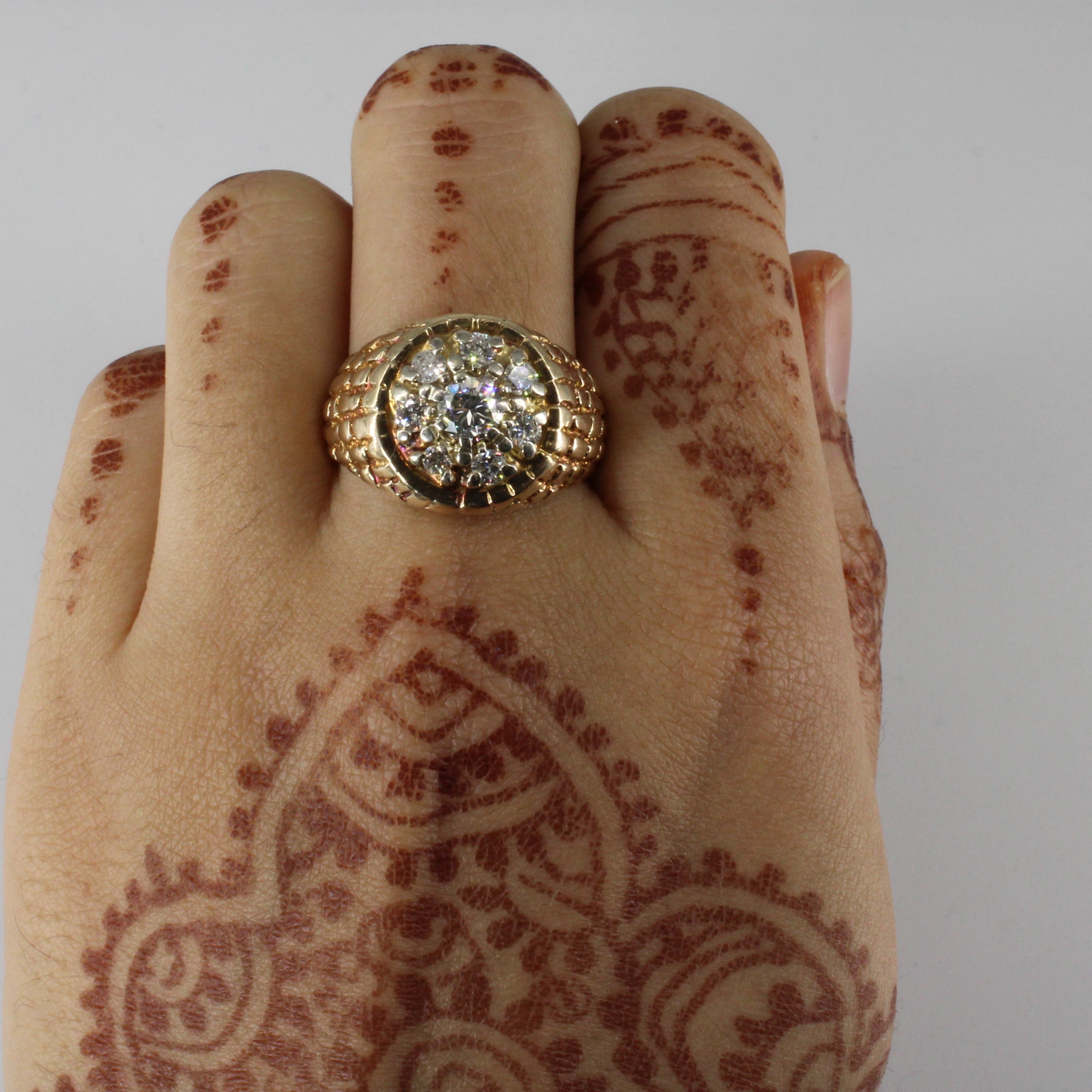 Cluster Set Diamond Textured Dome Ring| 1.00ctw | SZ 9.5 |