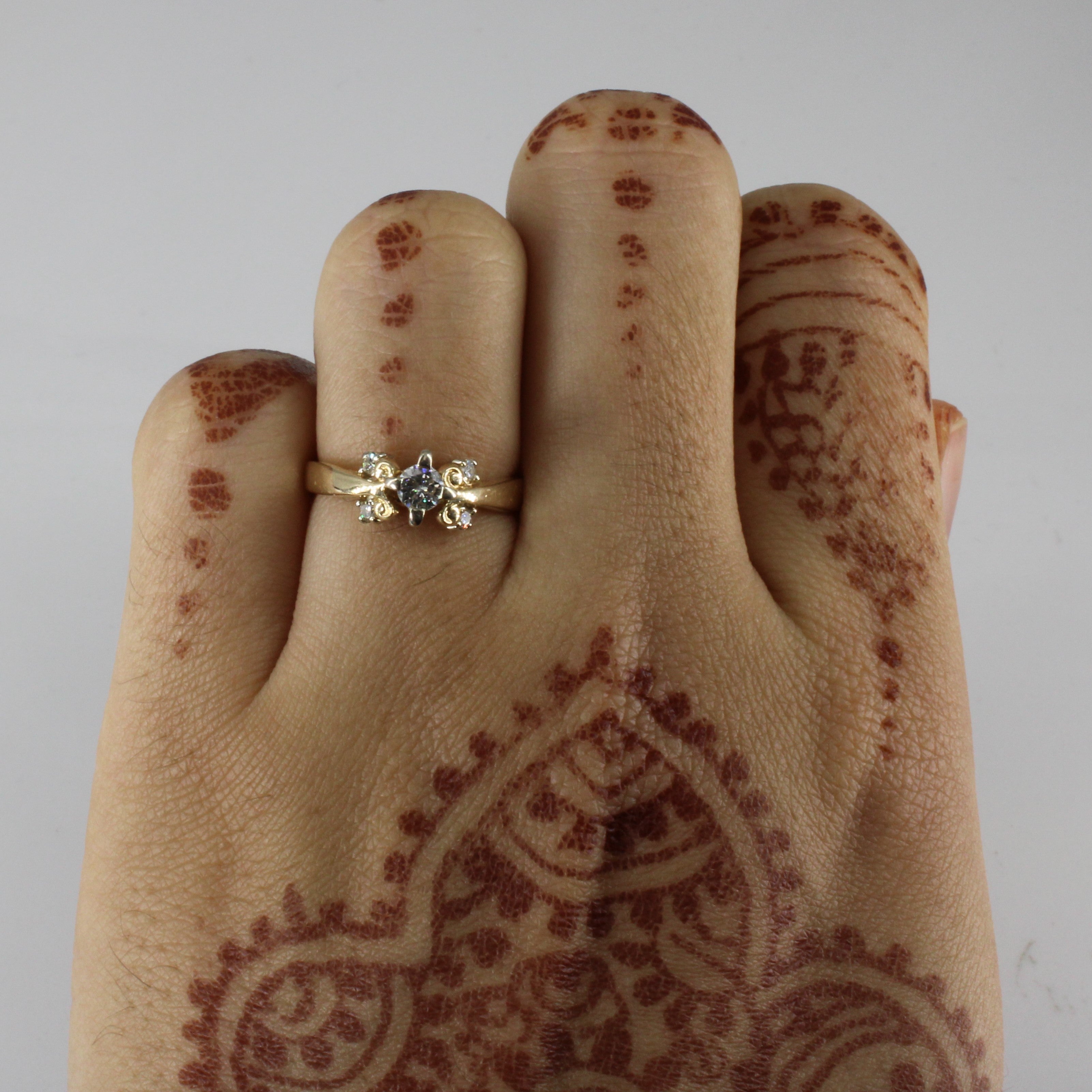 High Set Five Stone Diamond Ring | 0.23ctw | SZ 4.5 |