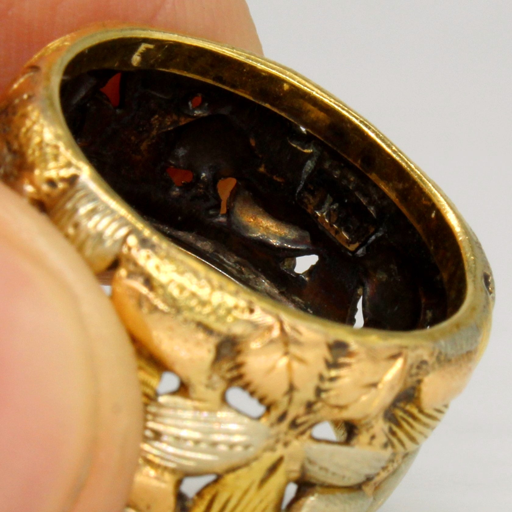 18k Tri Tone Gold Ring | SZ 7.5 |