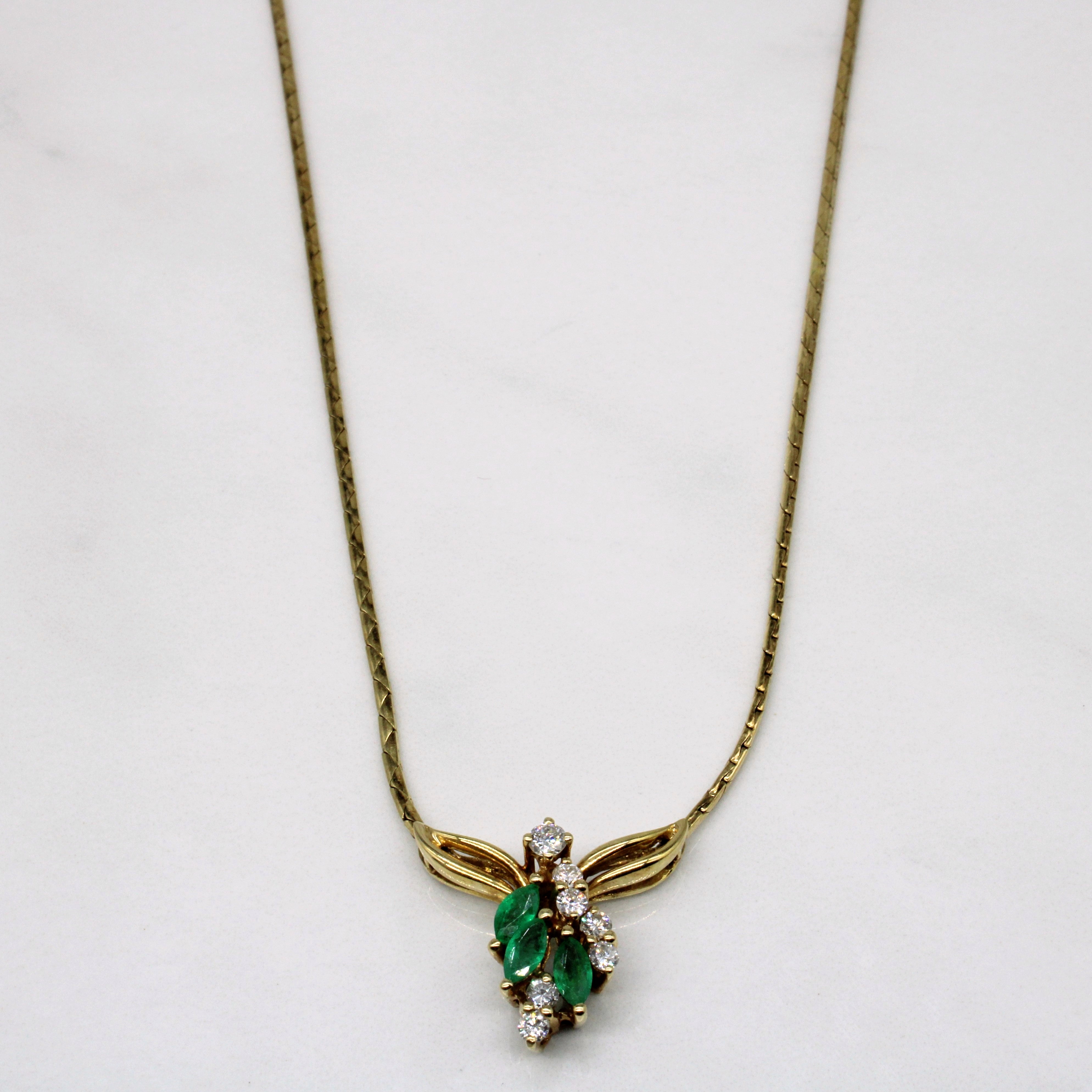 Collier pendentif émeraude et diamants en or 14 carats | 0,45 ct, 0,32 ct | 43 cm |